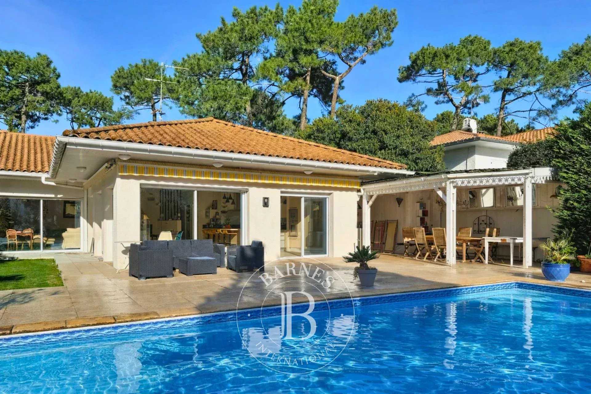 Villa Pyla-sur-Mer  -  ref 85855499 (picture 1)