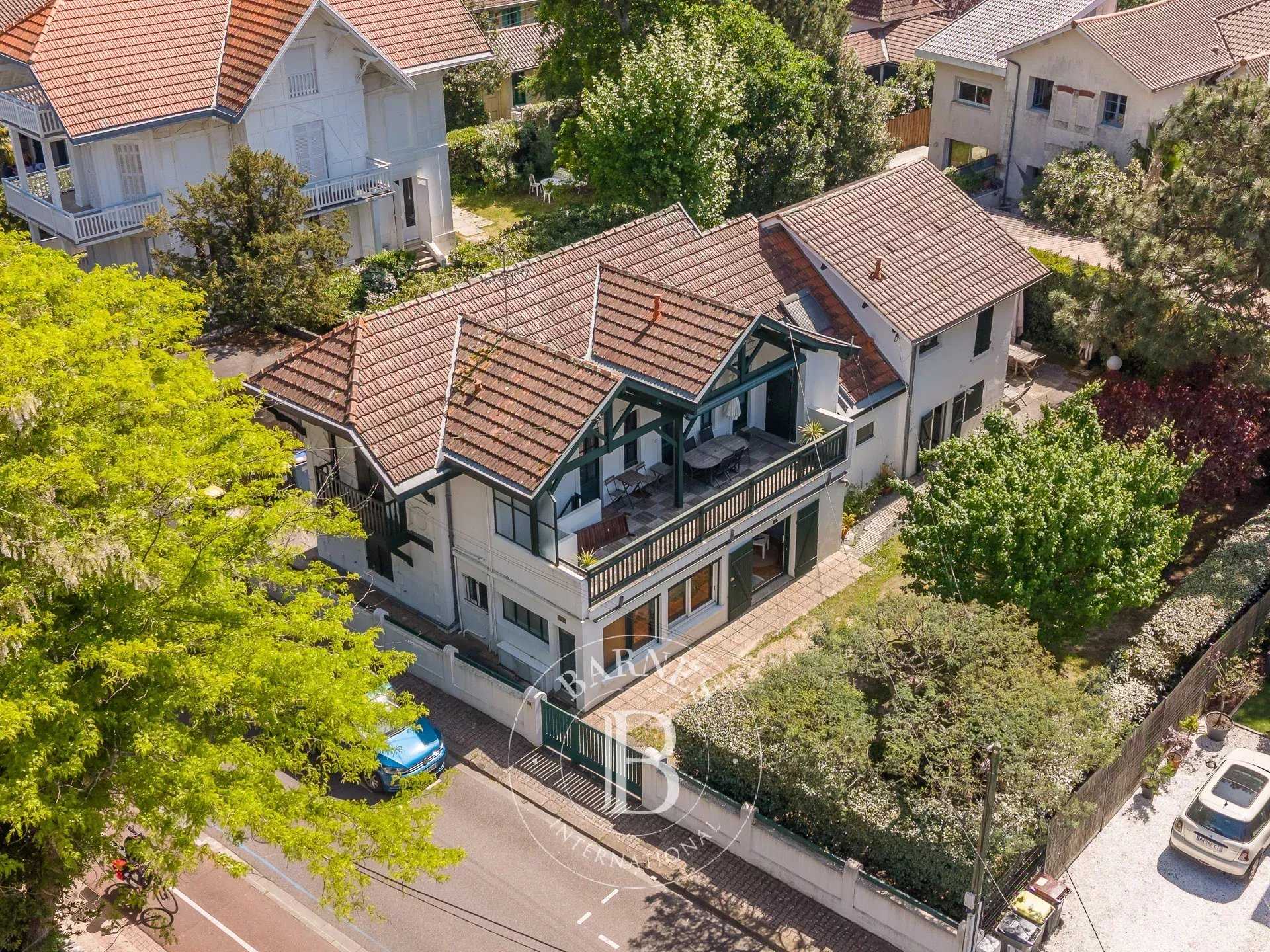 Villa Arcachon  -  ref 86373759 (picture 3)