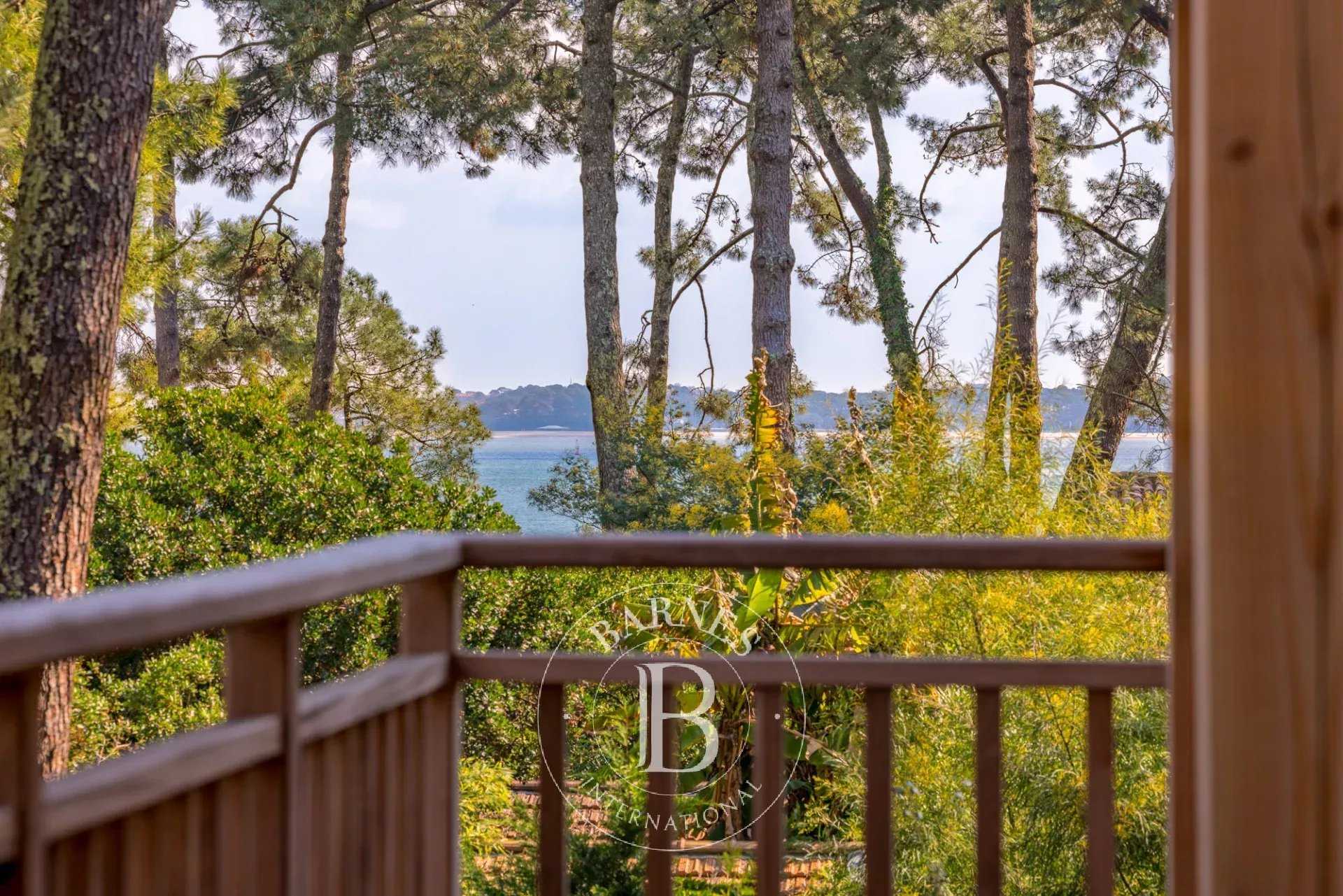 Villa Cap-Ferret  -  ref 85637182 (picture 2)