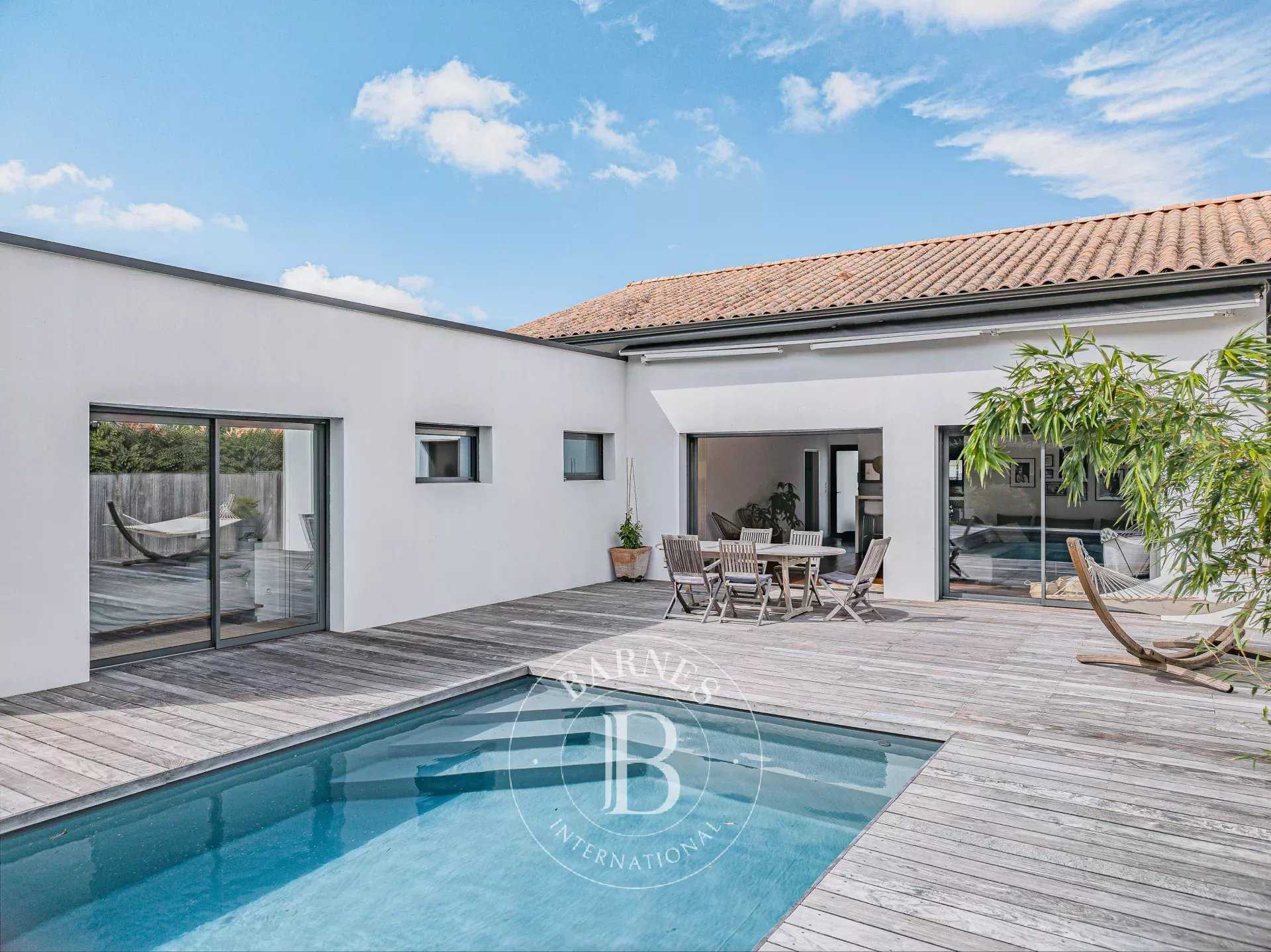 Maison Gujan-Mestras  -  ref 85194657 (picture 1)