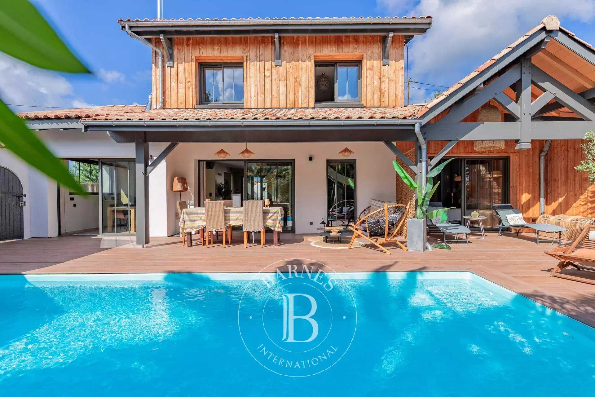 Casa La Teste-de-Buch  -  ref 85342804 (picture 1)