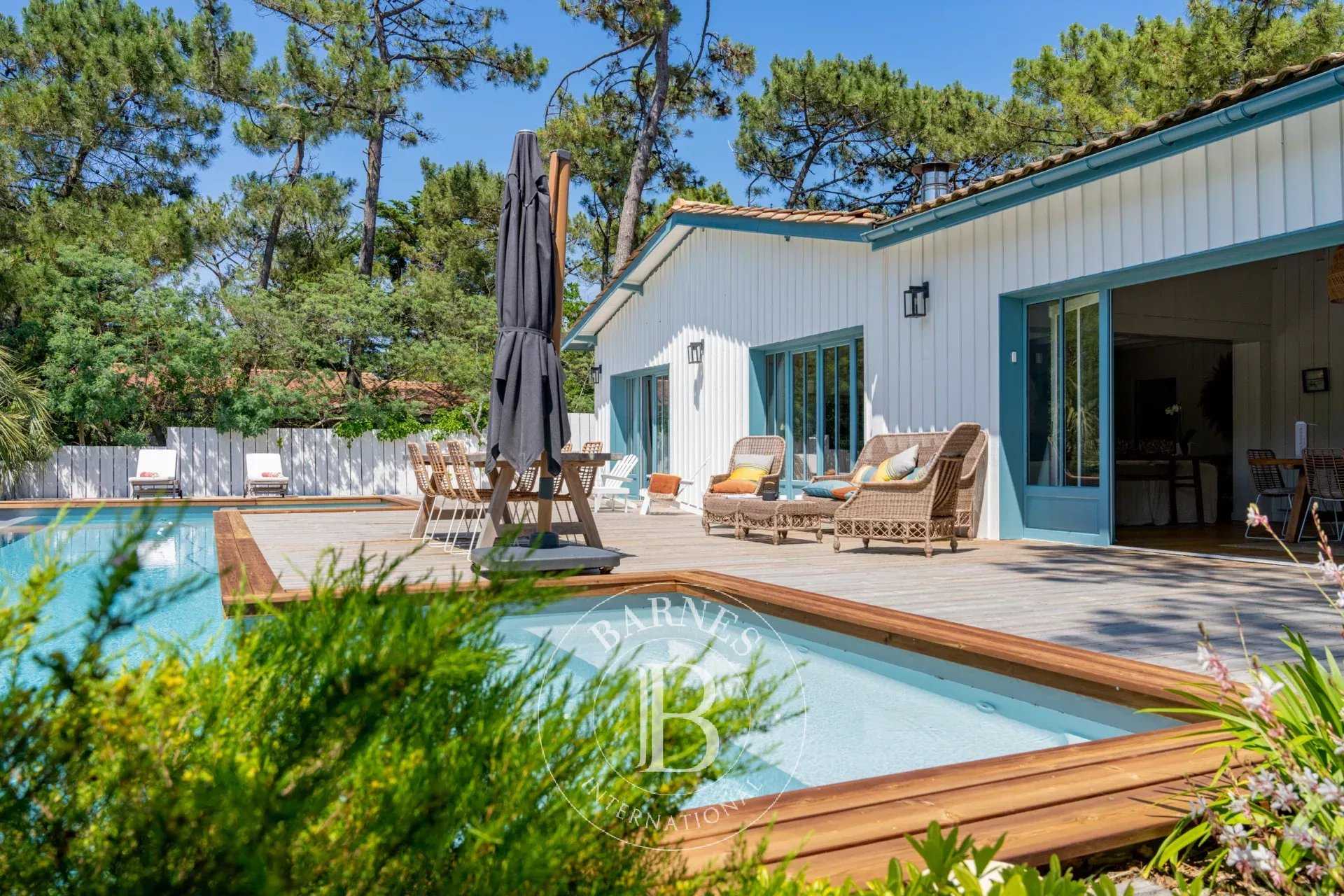 Villa Cap-Ferret - Ref 82651082