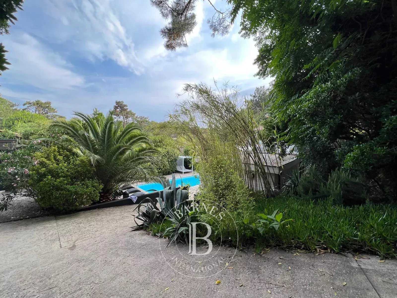 House Lège-Cap-Ferret  -  ref 84701792 (picture 2)