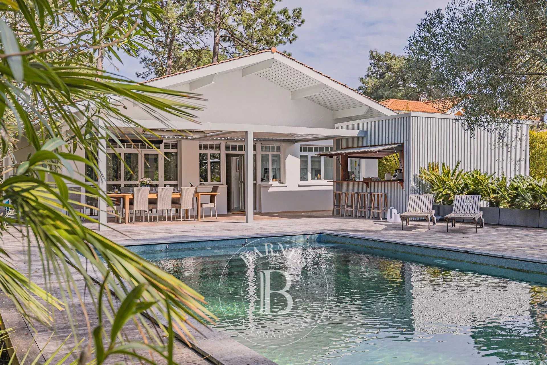 Villa Lège-Cap-Ferret - Ref 86806767