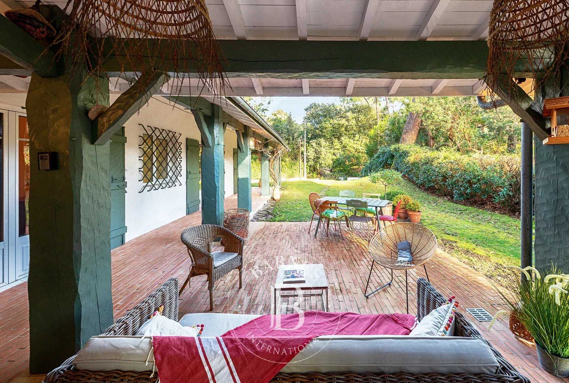Villa Pyla-sur-Mer - Ref 84003879