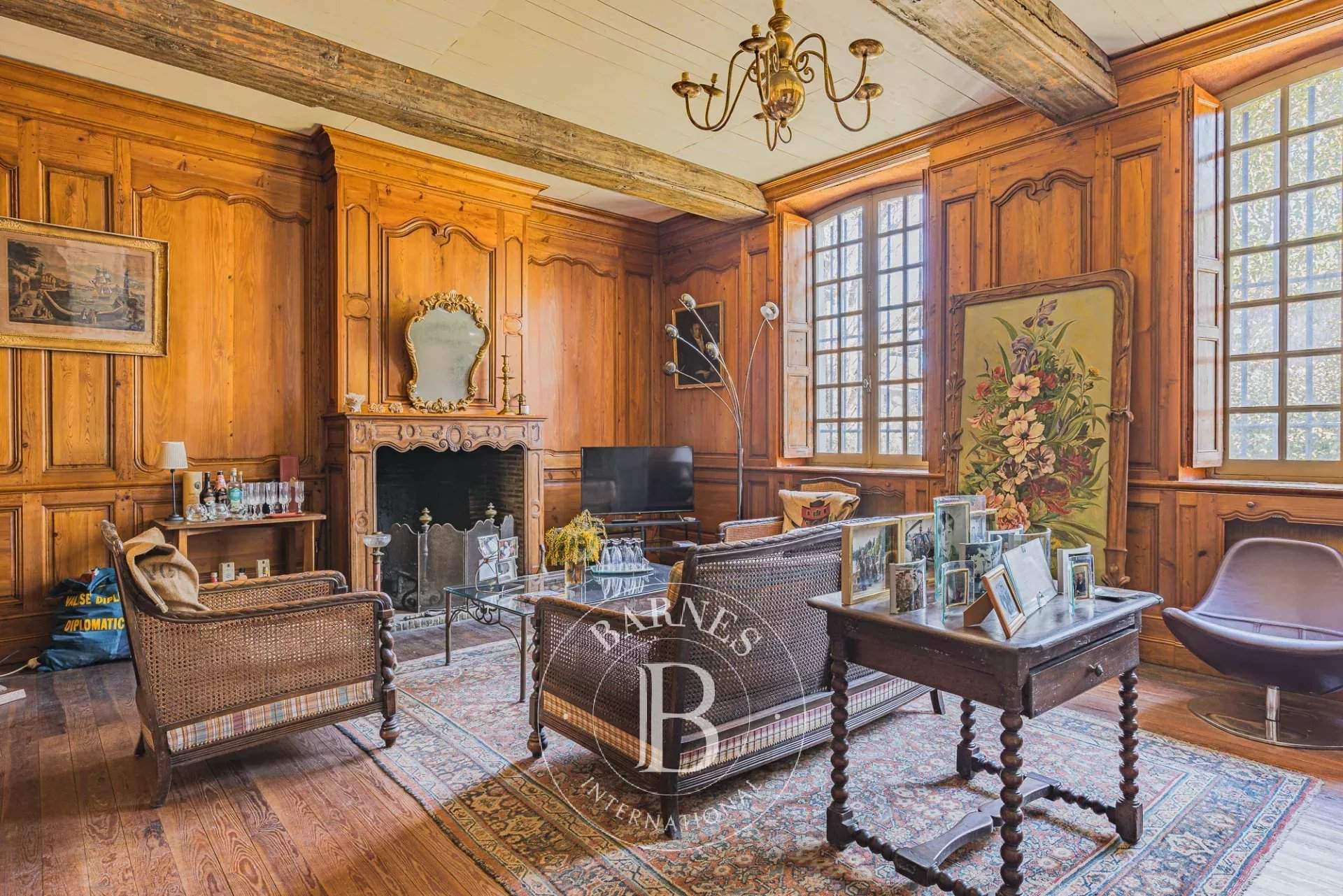 La Teste-de-Buch  - Hôtel particulier 9 Pièces 4 Chambres - picture 2
