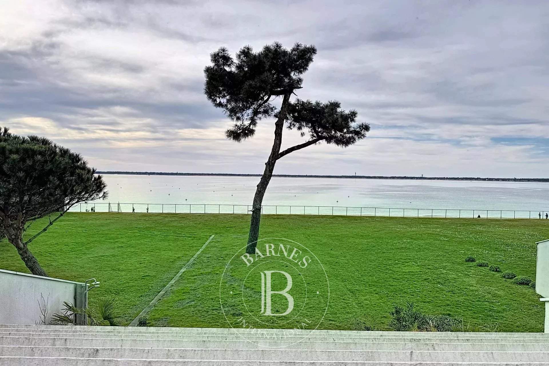 APPARTEMENT « AZUR » EN PREMIÈRE LIGNE AVEC VUE PANORAMIQUE SUR LE BASSIN, AU PYLA-SUR-MER - CAPACITÉ 4 PERSONNES picture 9