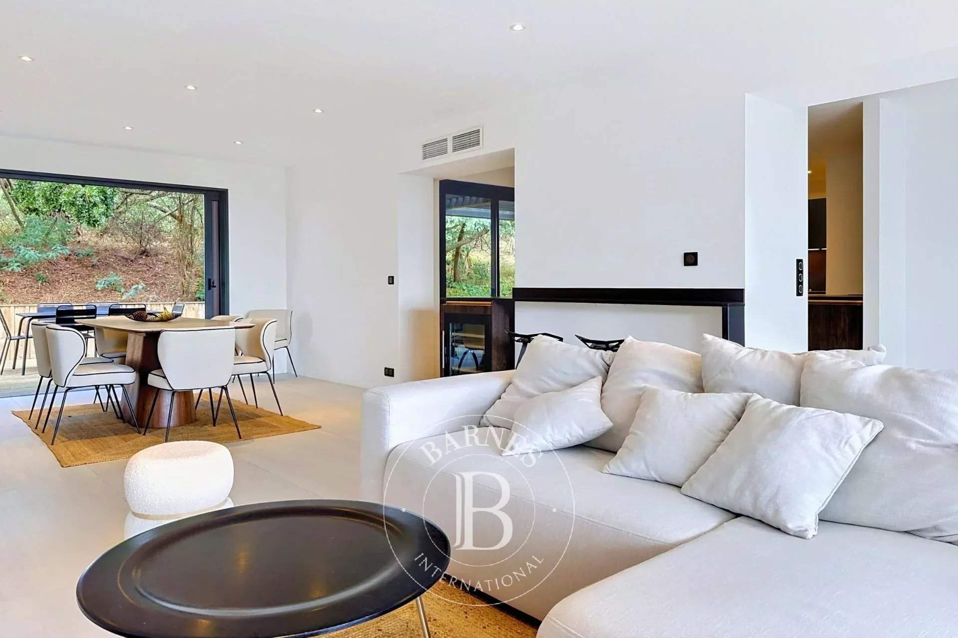 VILLA « SÉLÉNÉ » AVEC PISCINE À DÉBORDEMENT ET VUE PANORAMIQUE AU PYLA-SUR-MER - CAPACITÉ 10 PERSONNES picture 2