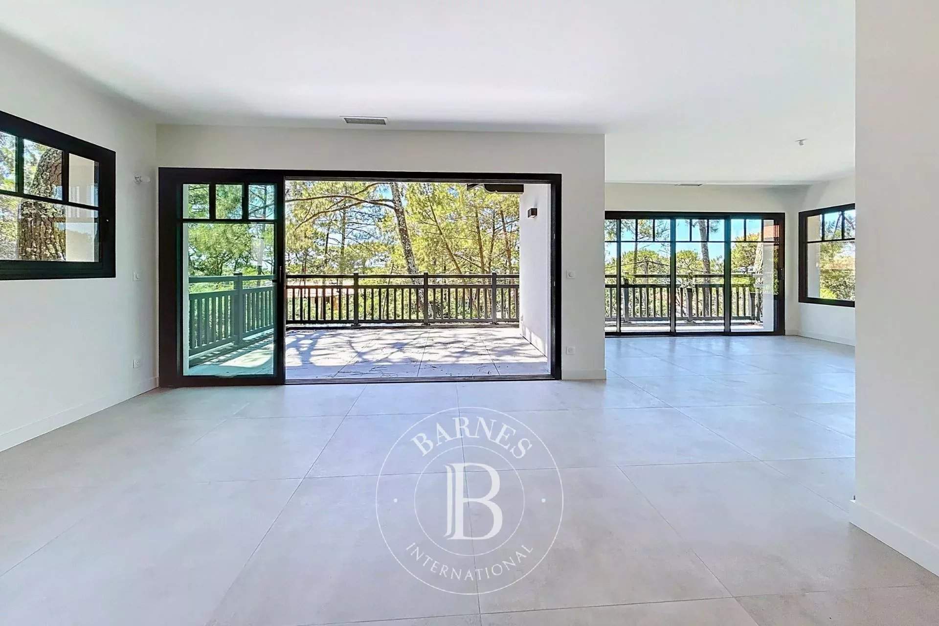 Pyla-sur-Mer  - Villa 8 Pi&egrave;ces 7 Chambres - picture 4