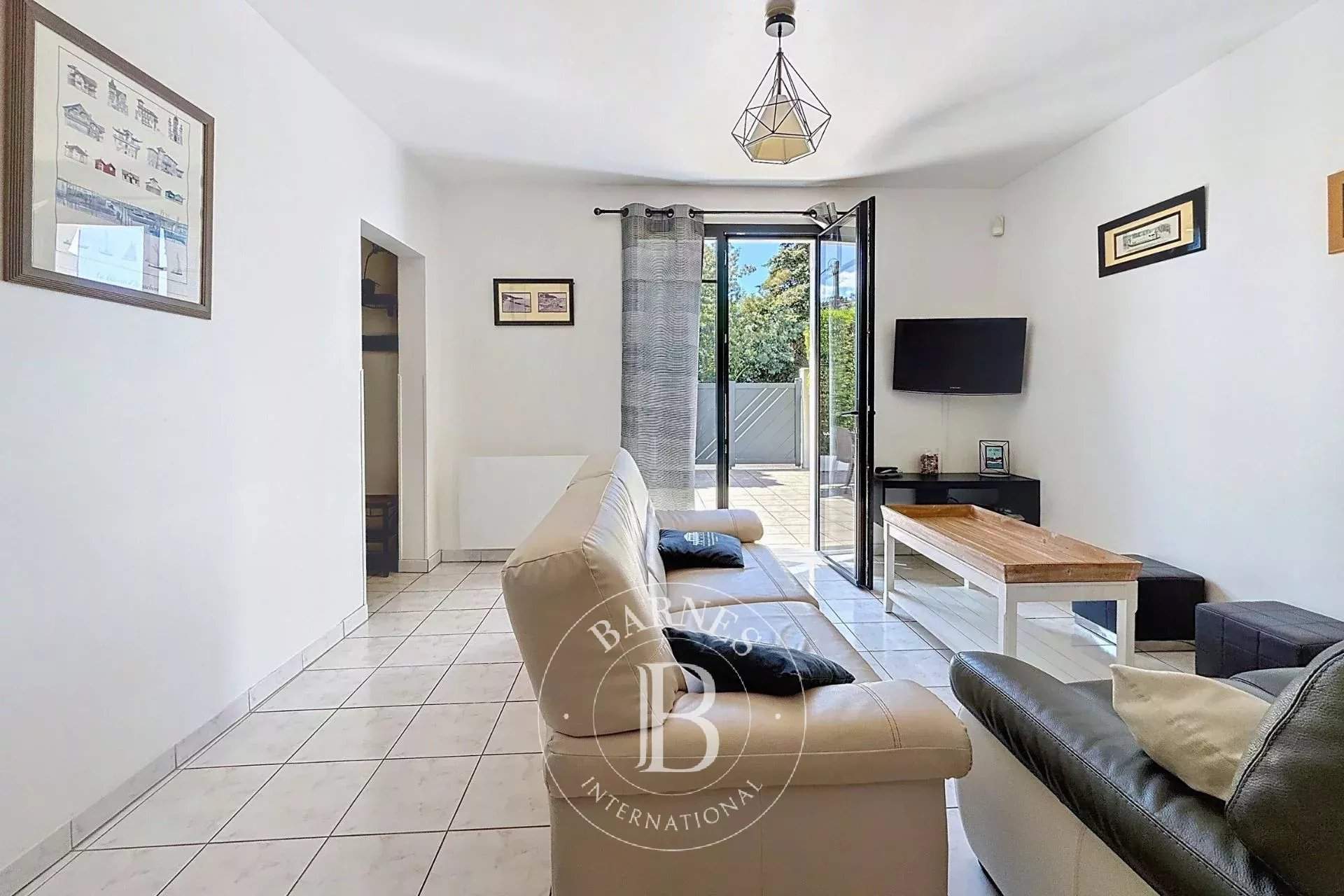 Arcachon  - Maison 5 Pi&egrave;ces 4 Chambres - picture 3