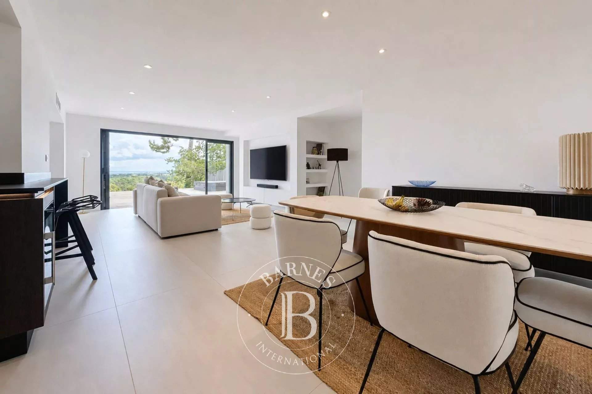 VILLA « SÉLÉNÉ » AVEC PISCINE À DÉBORDEMENT ET VUE PANORAMIQUE AU PYLA-SUR-MER - CAPACITÉ 10 PERSONNES picture 6