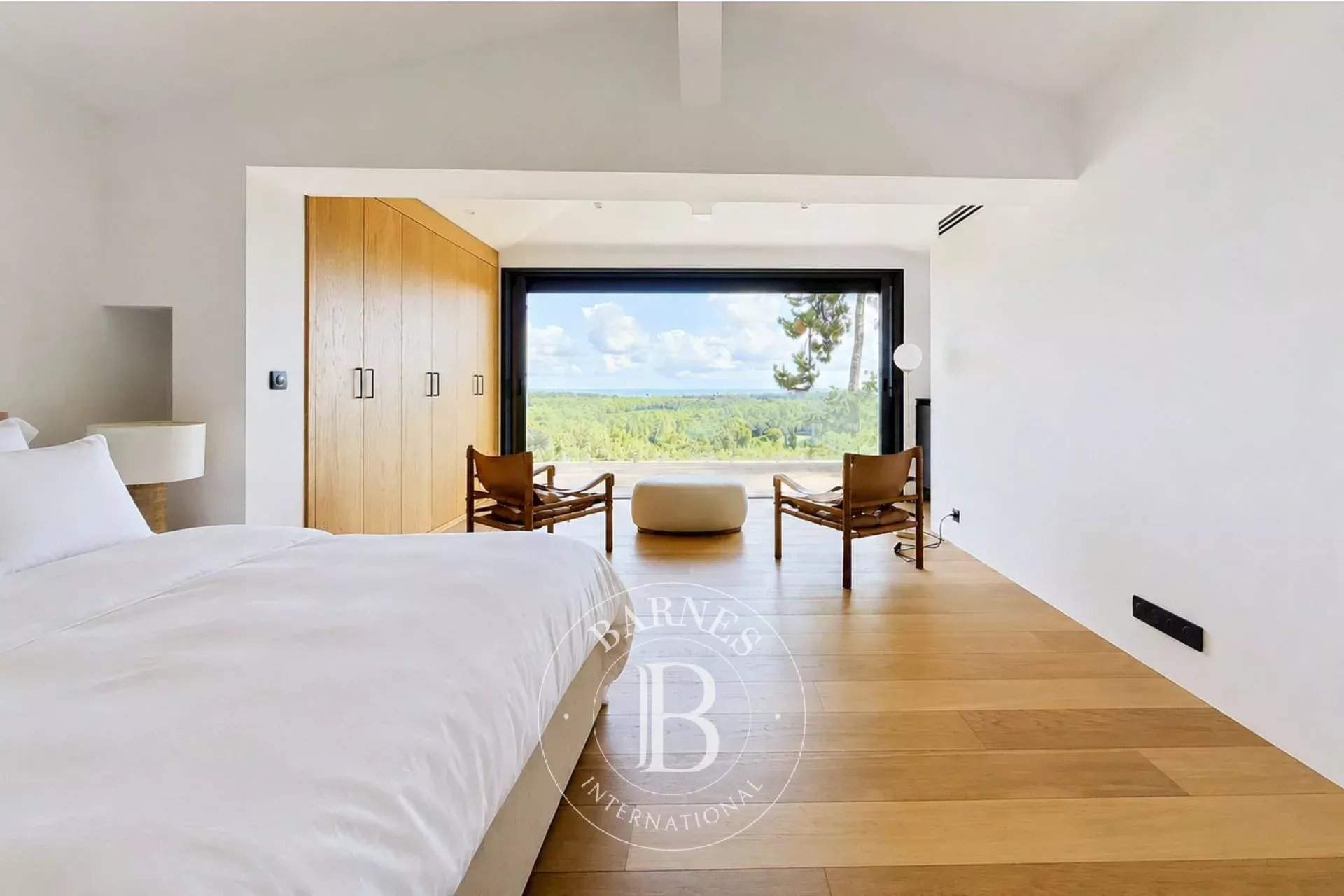 VILLA « SÉLÉNÉ » AVEC PISCINE À DÉBORDEMENT ET VUE PANORAMIQUE AU PYLA-SUR-MER - CAPACITÉ 10 PERSONNES picture 15