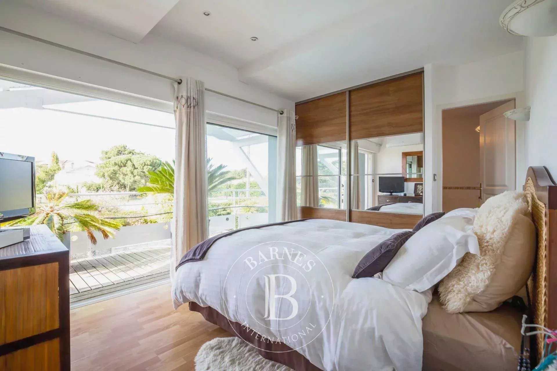 Lanton  - Villa 6 Pi&egrave;ces 4 Chambres