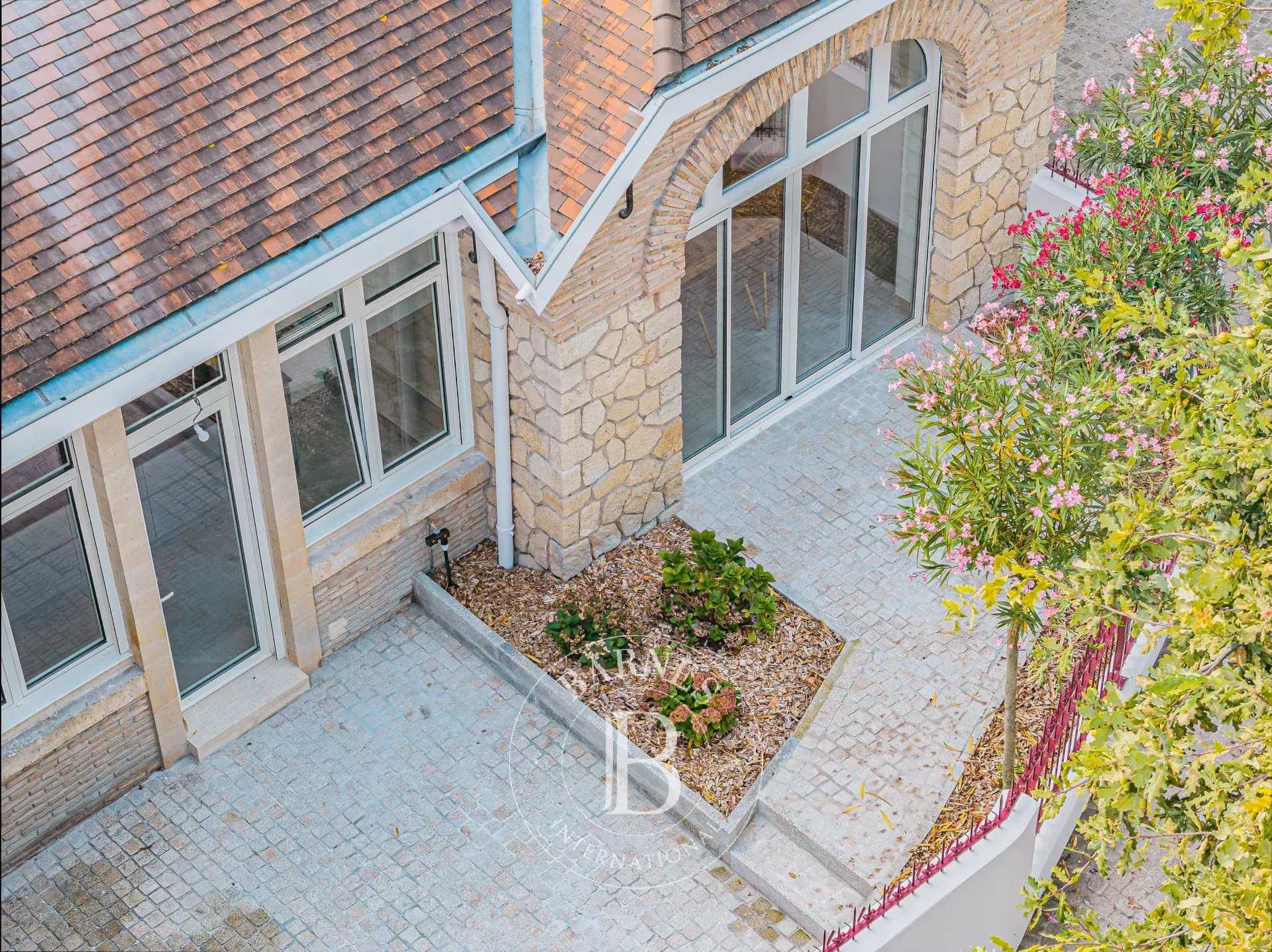 Arcachon  - Maison 5 Pi&egrave;ces 3 Chambres