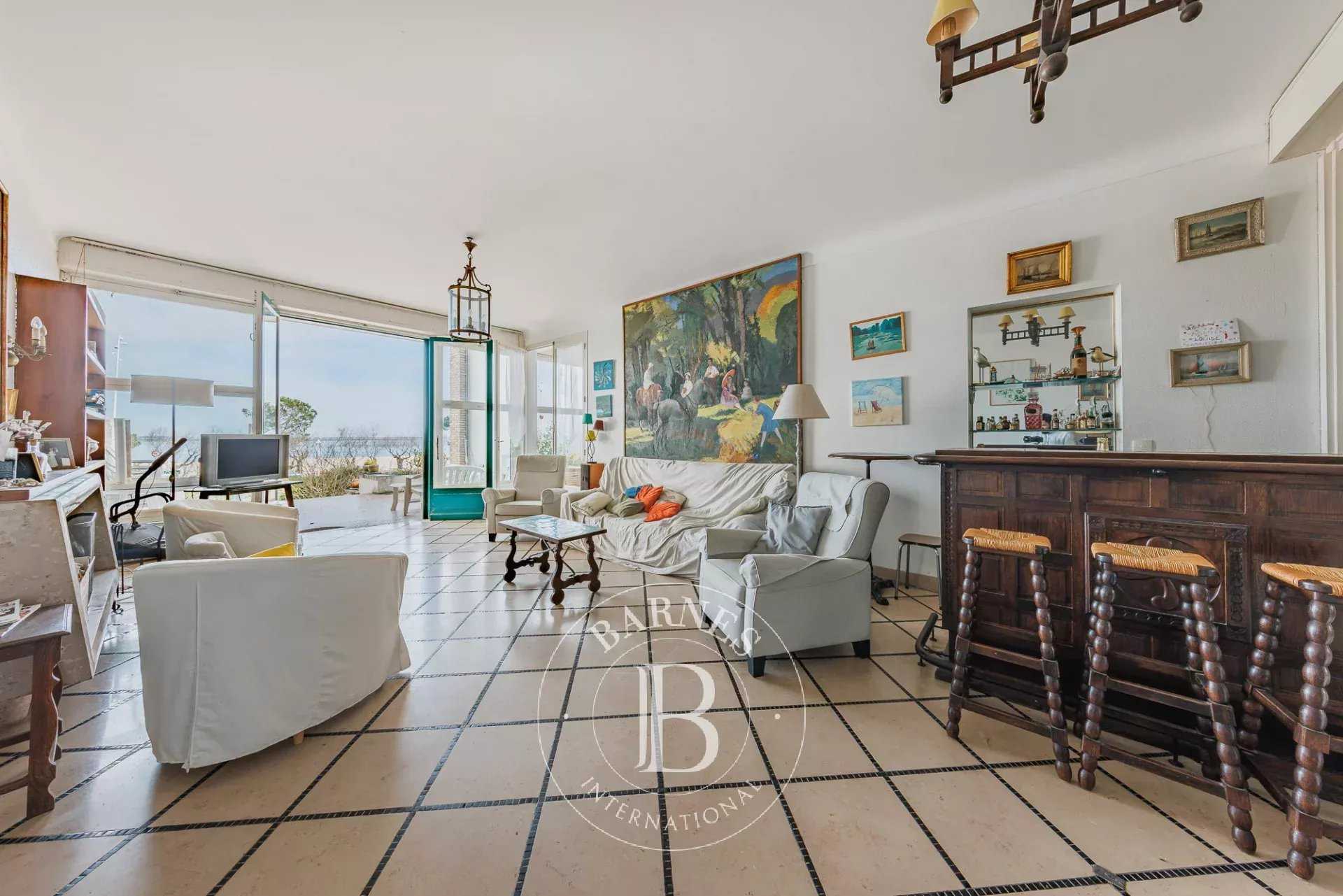 Arcachon  - Villa 9 Bedrooms