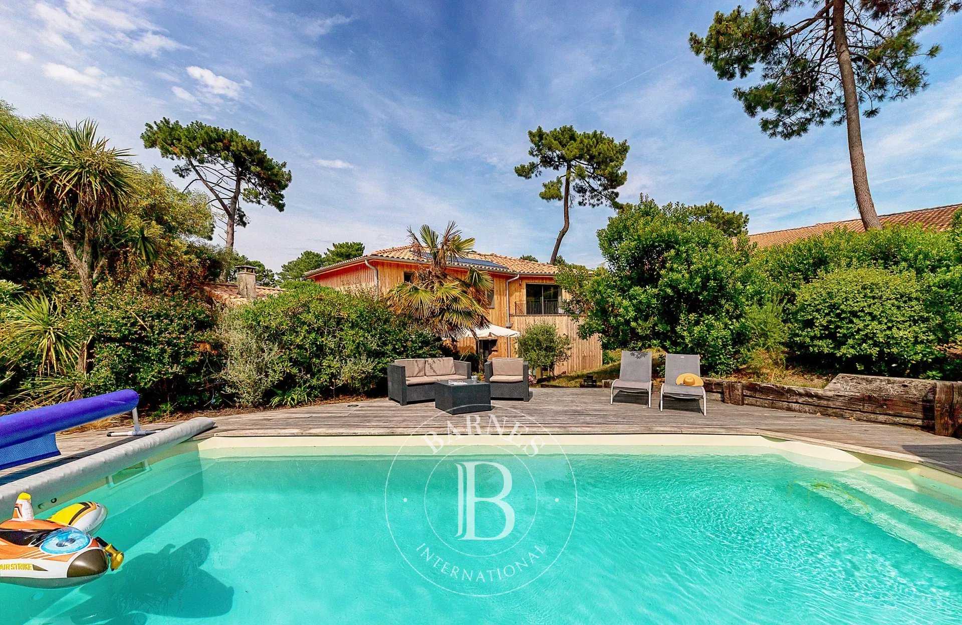 Villa Pyla-sur-Mer - Ref 82850995