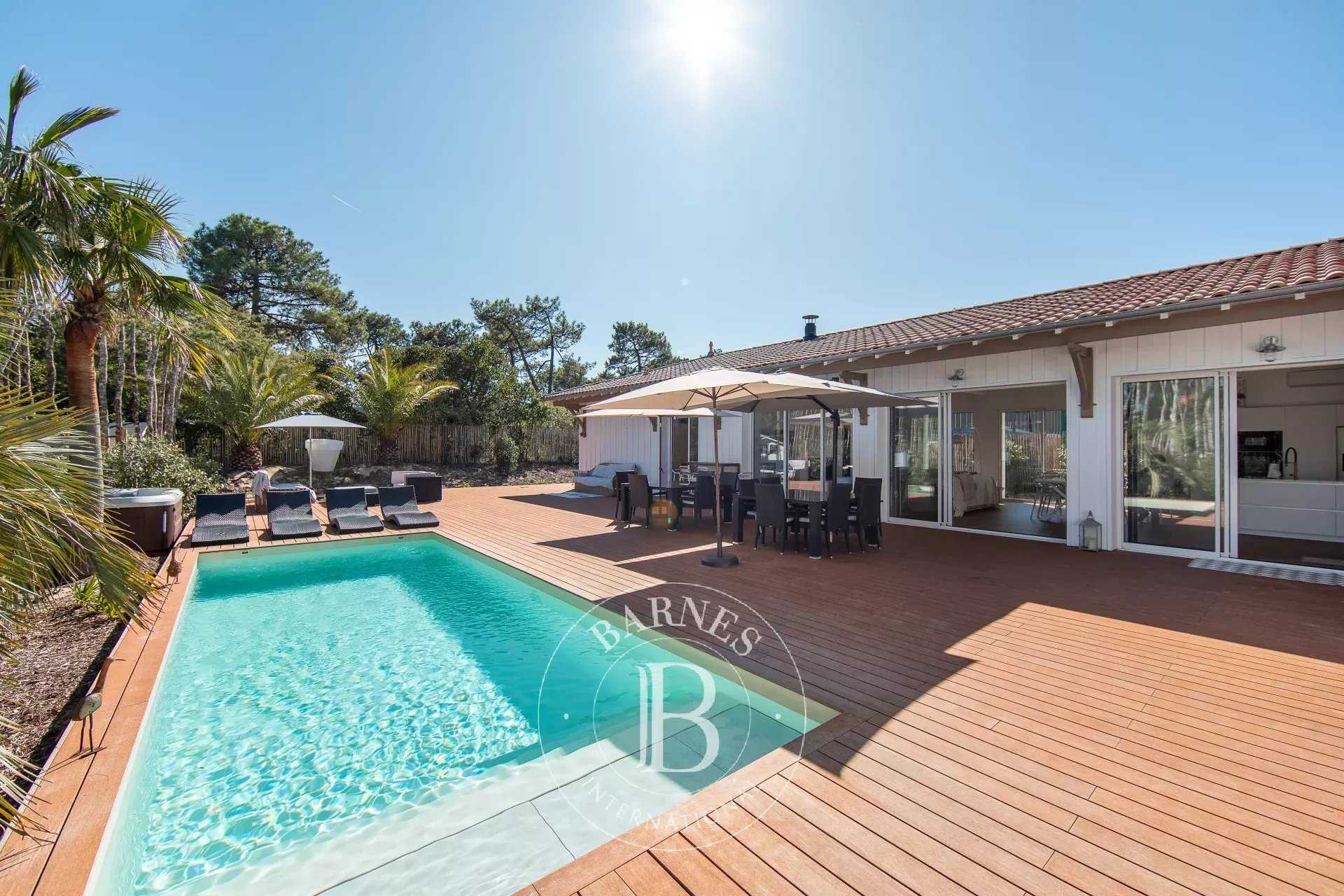 Villa Cap-Ferret - Ref 84098721