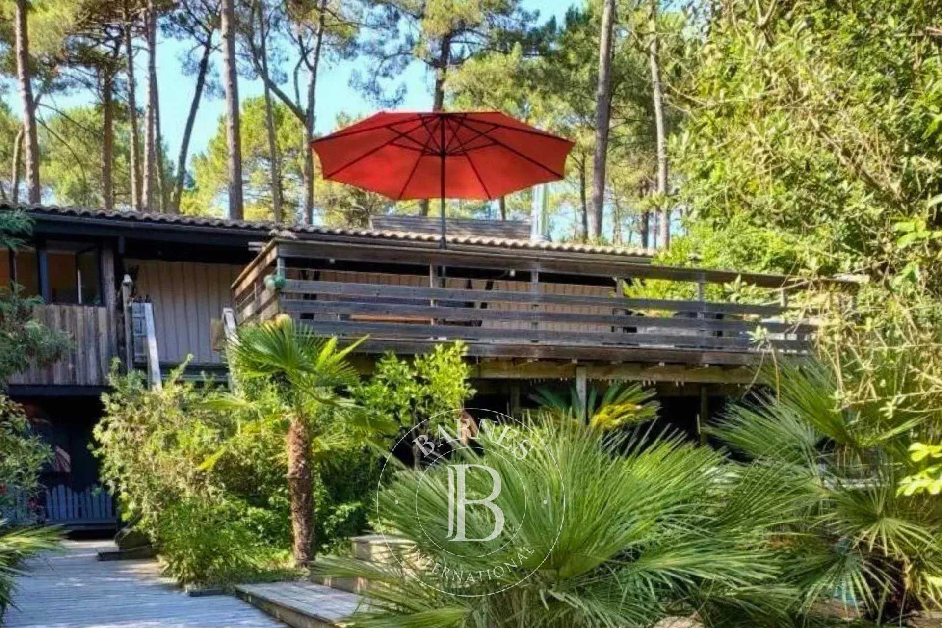 Villa Lacanau  -  ref 85573430 (picture 1)
