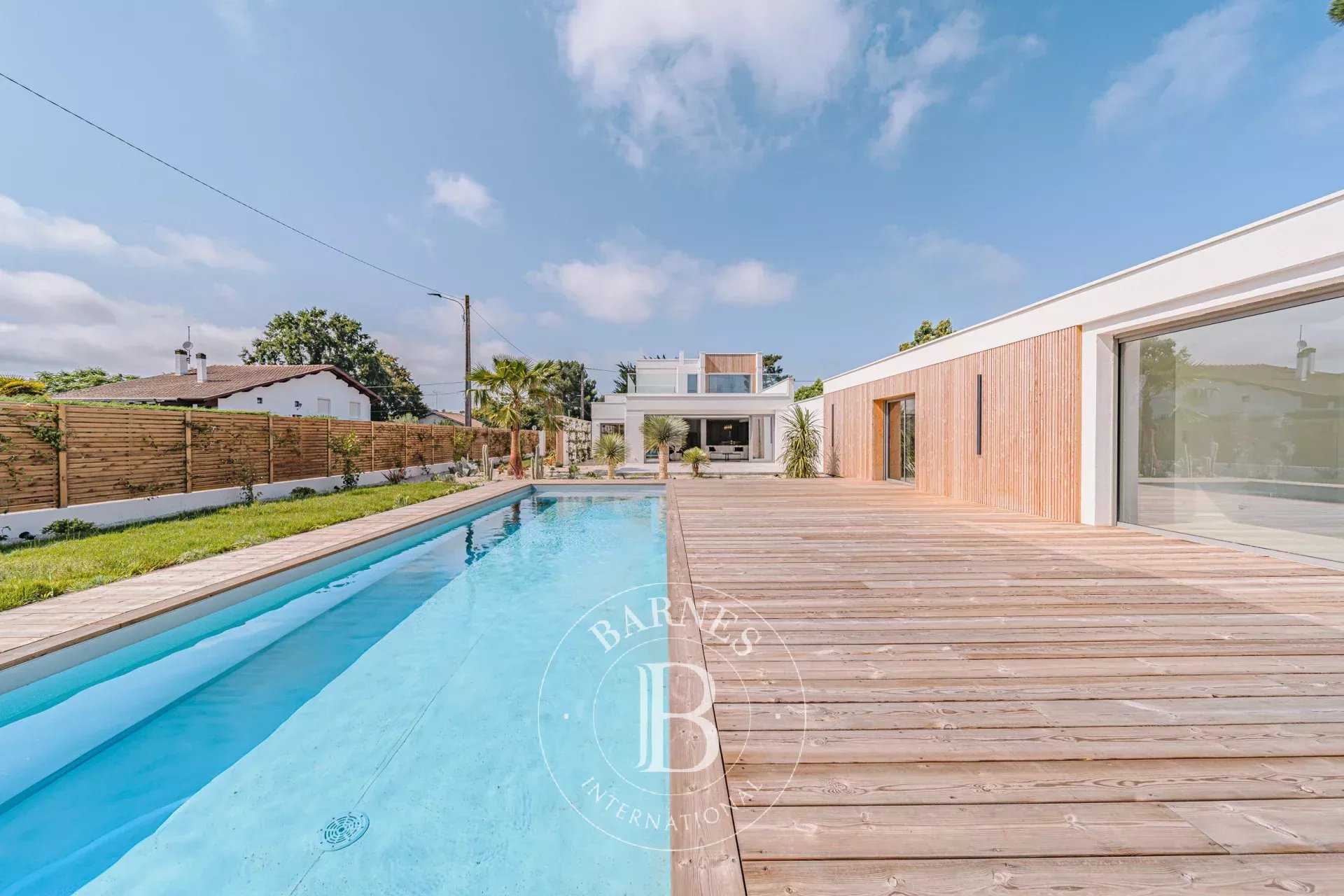 Maison Gujan-Mestras  -  ref 85054495 (picture 1)