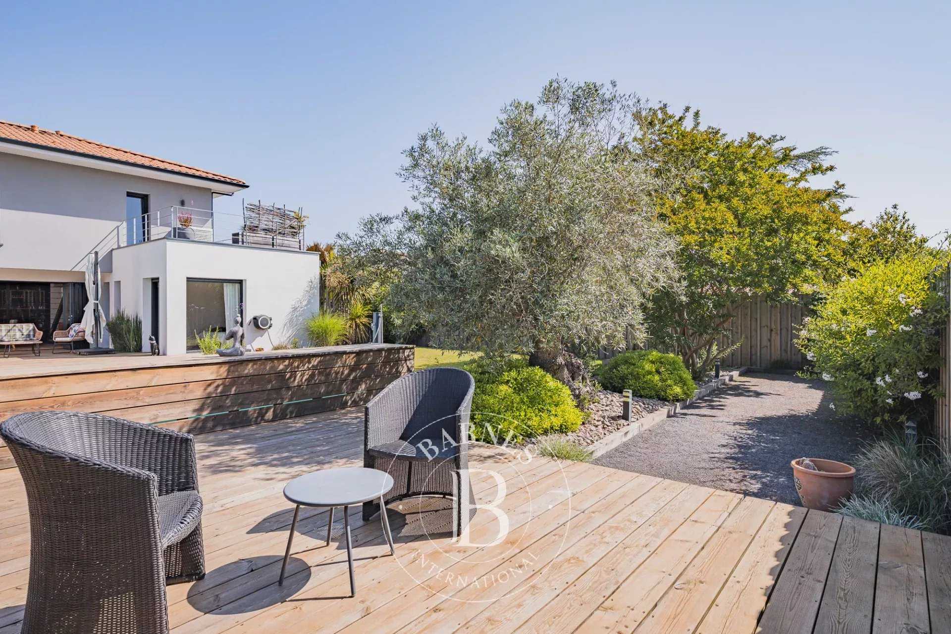 Maison La Teste-de-Buch  -  ref 85724633 (picture 1)