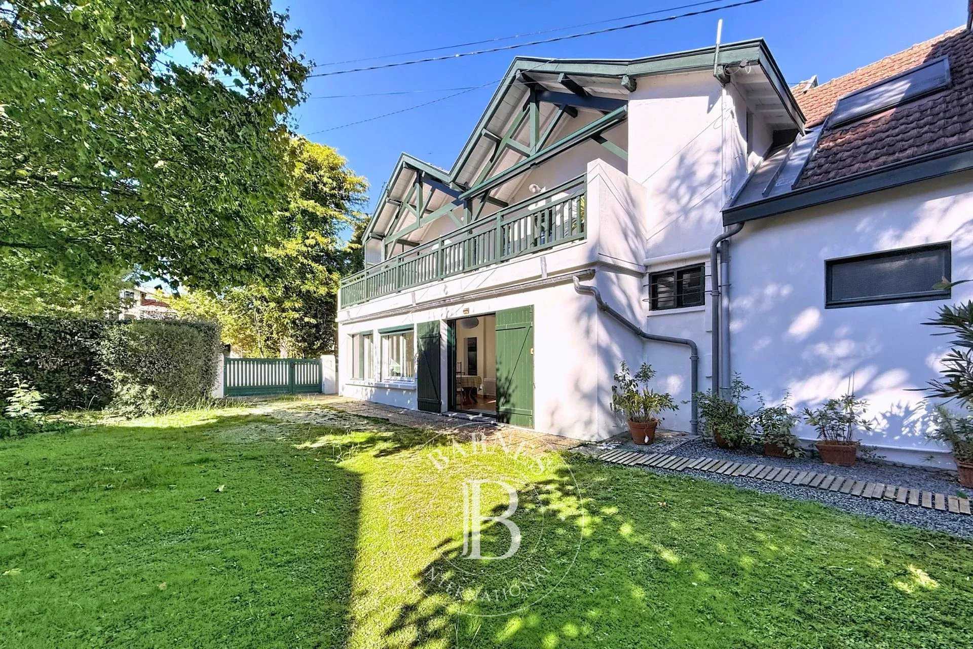 Villa Arcachon  -  ref 86373759 (picture 1)