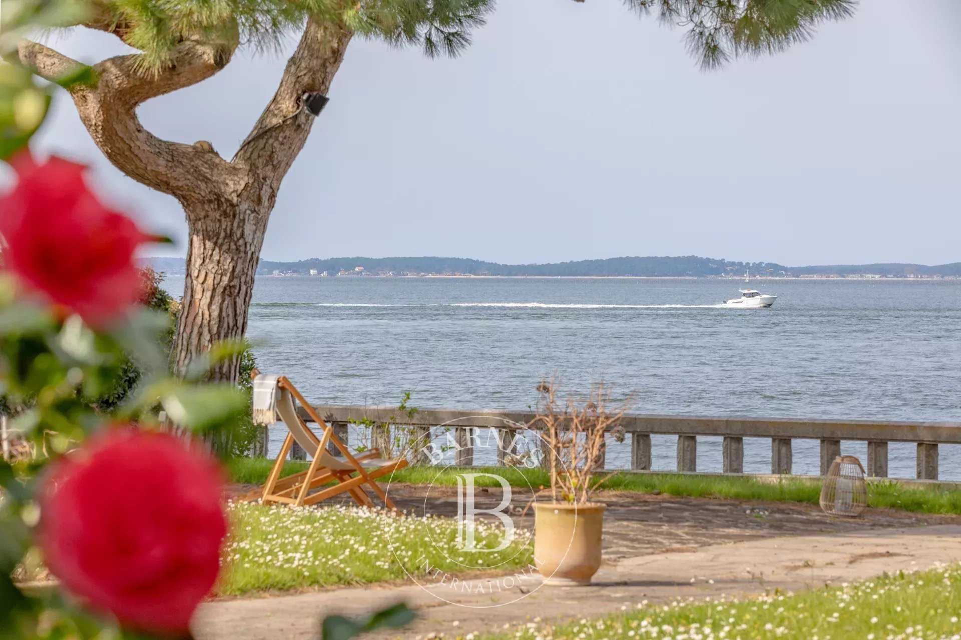 Villa Arcachon - Ref 82509849