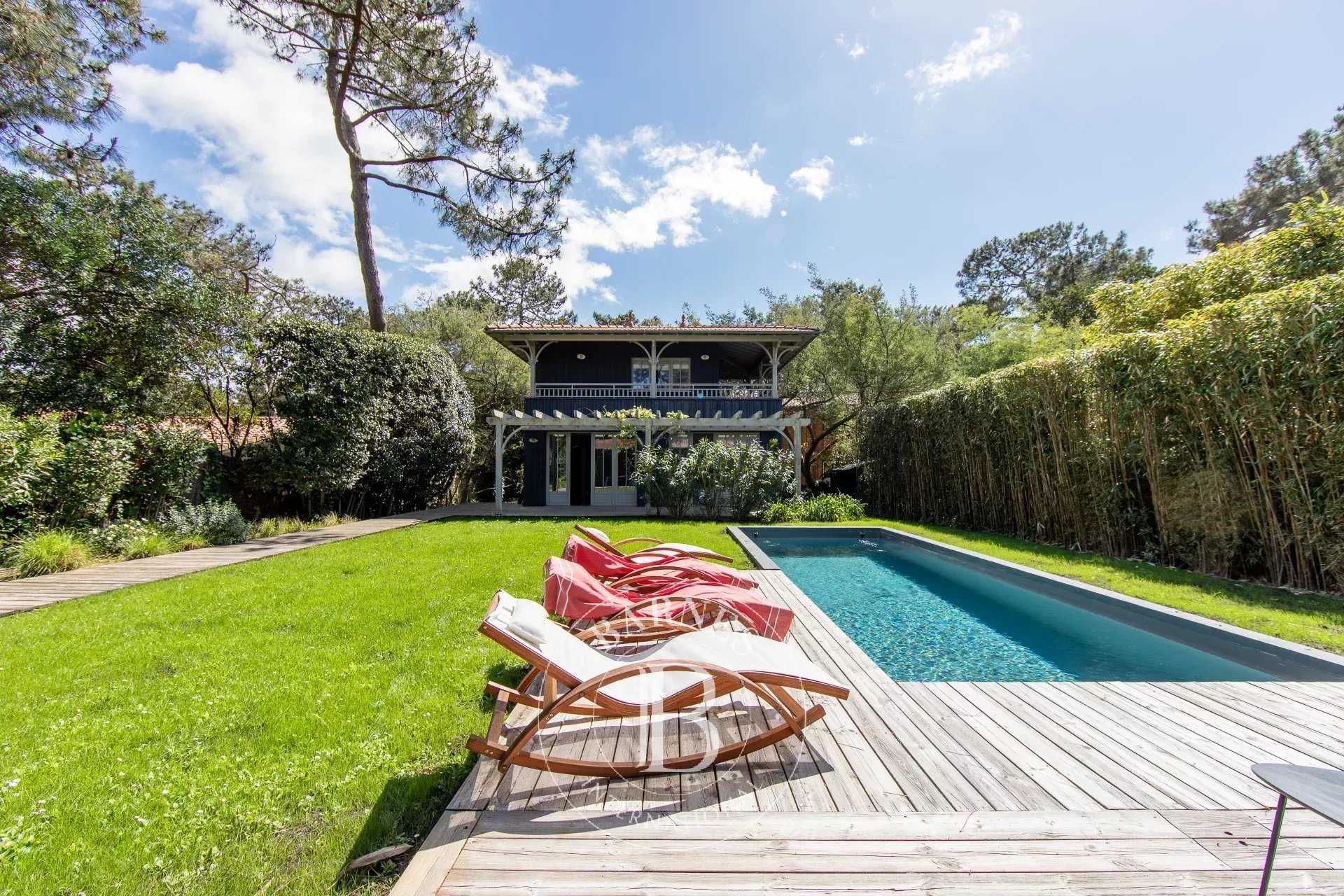 Villa Cap-Ferret  -  ref 83719947 (picture 2)