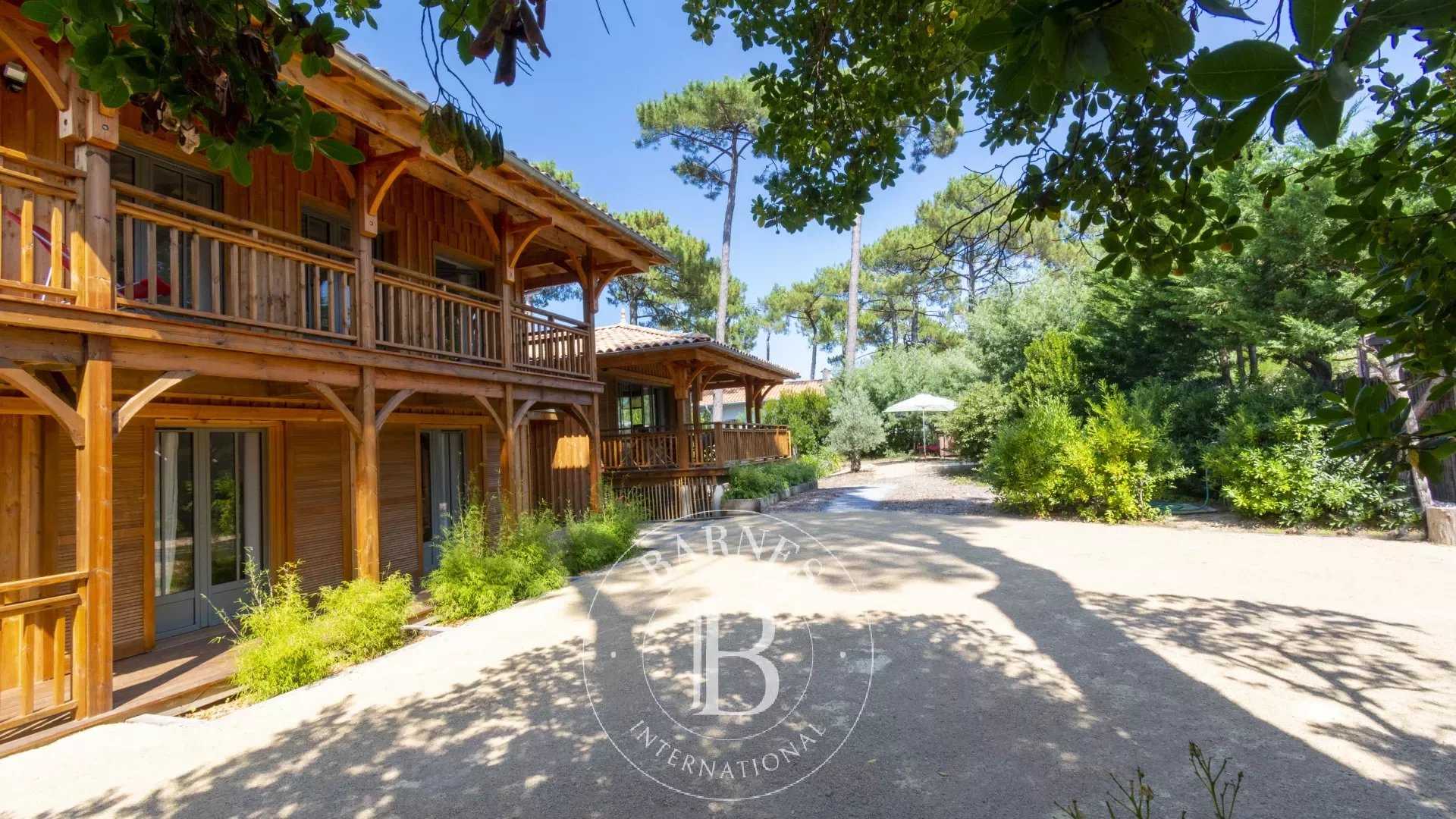 Villa Lège-Cap-Ferret  -  ref 85305744 (picture 2)