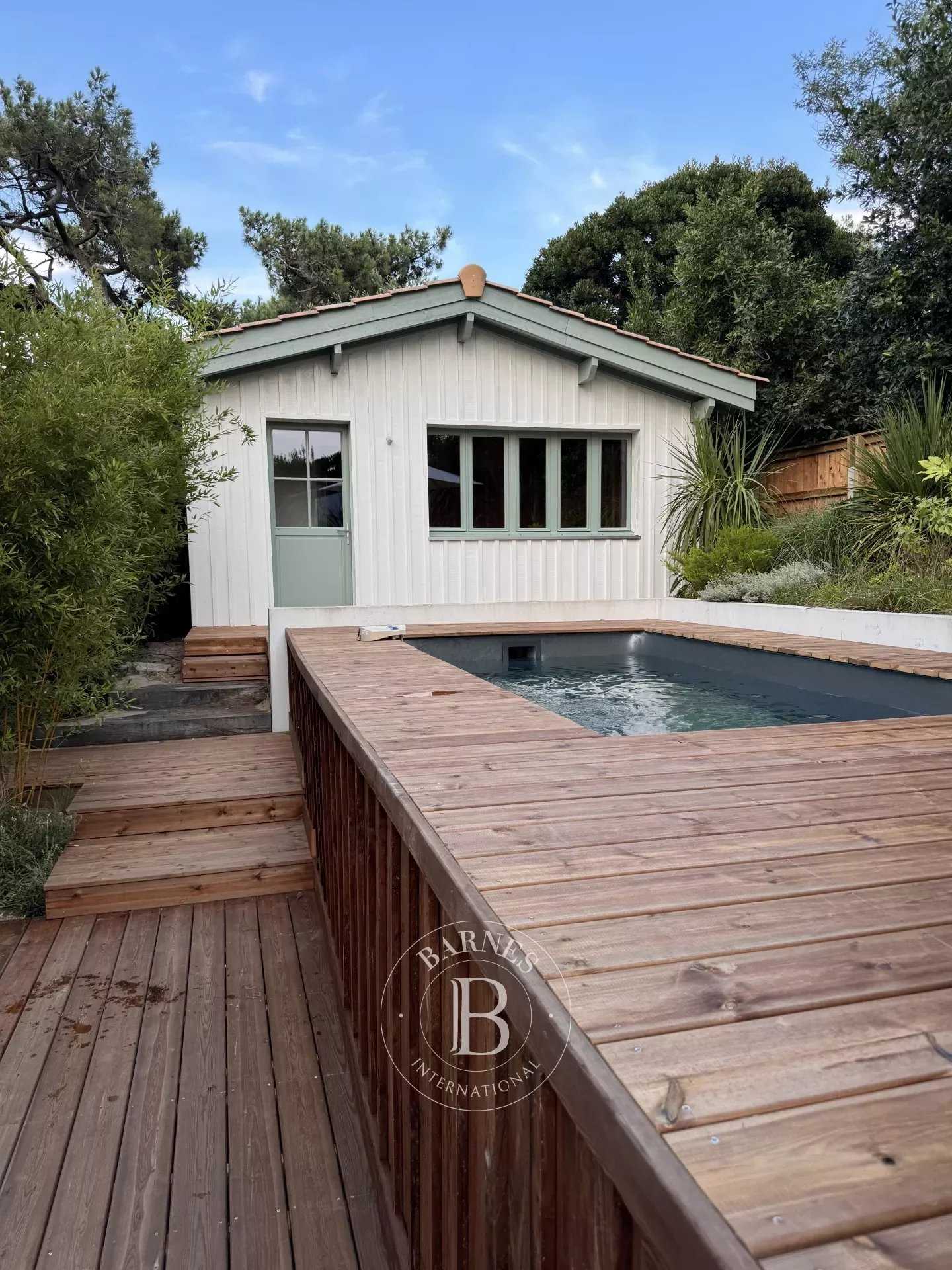 Maison Cap-Ferret  -  ref 84178647 (picture 1)