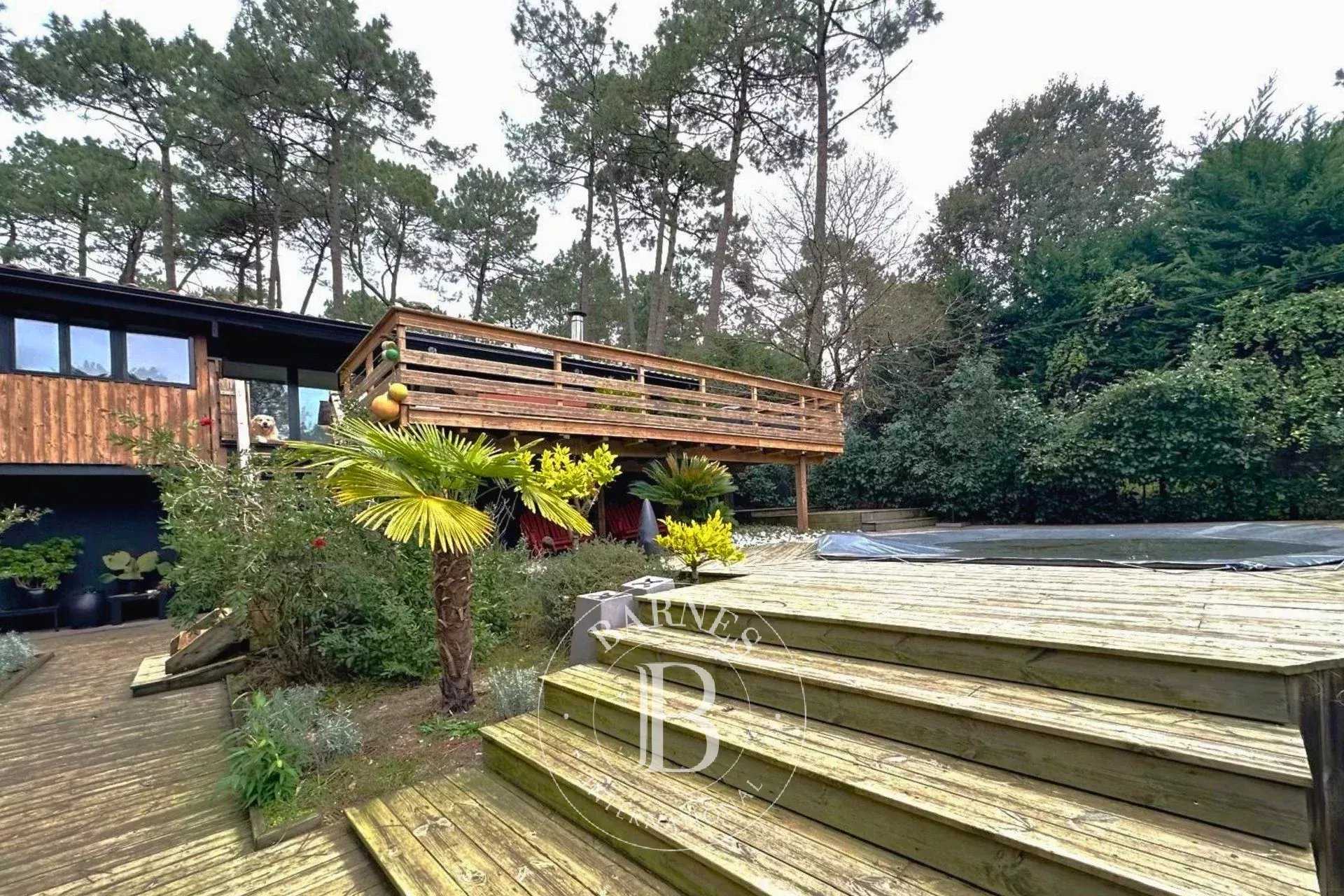 Villa Lacanau  -  ref 85573430 (picture 2)