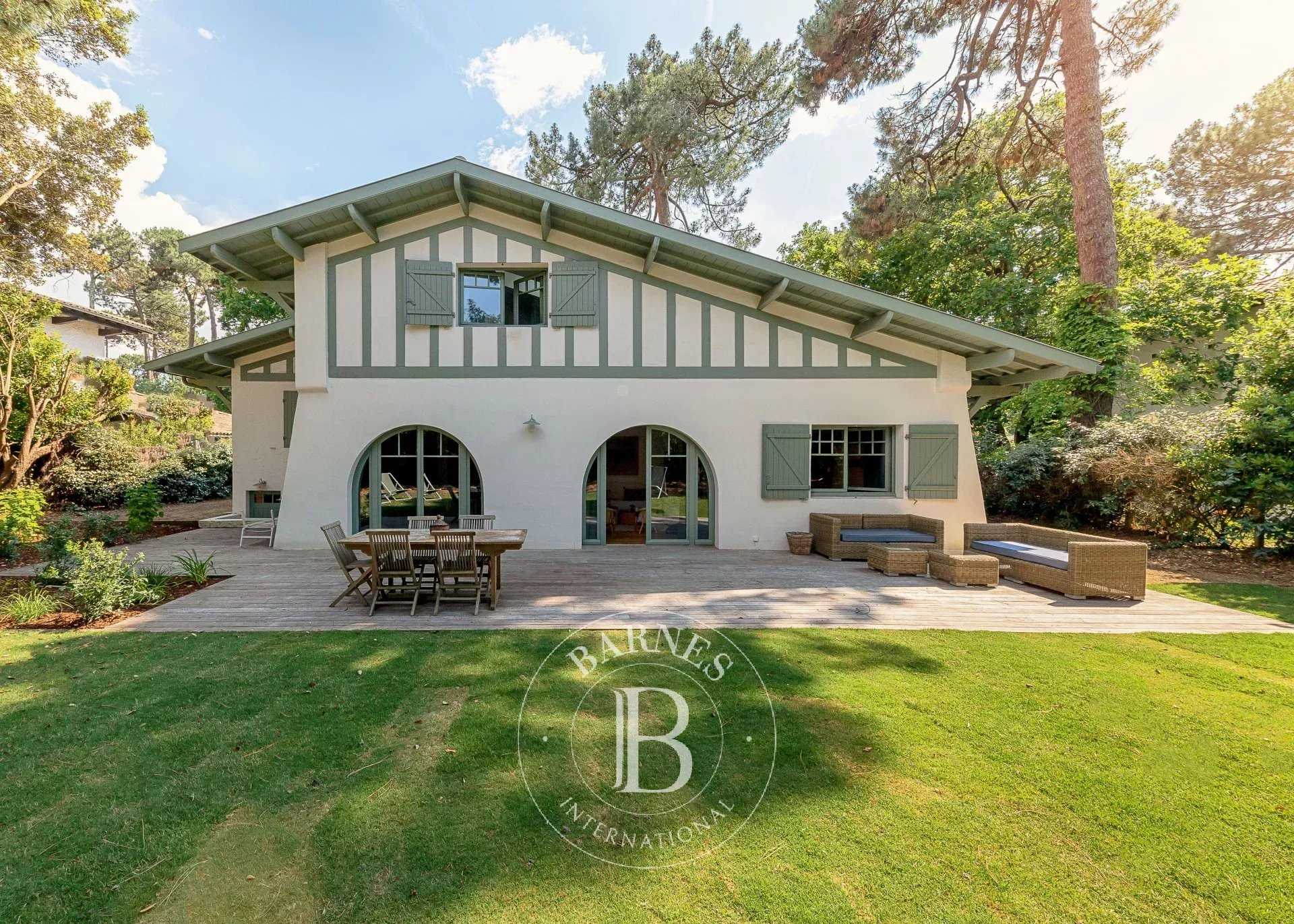 Villa Pyla-sur-Mer - Ref 8149099