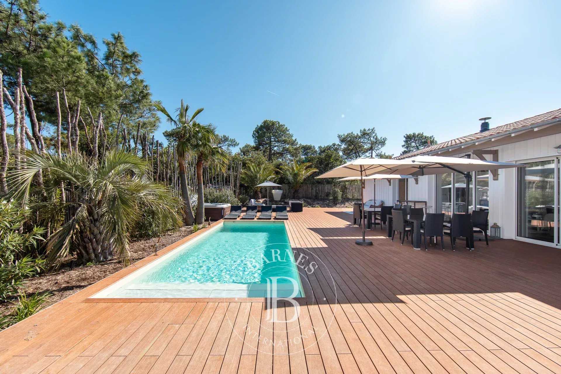 Villa Cap-Ferret  -  ref 84098721 (picture 2)