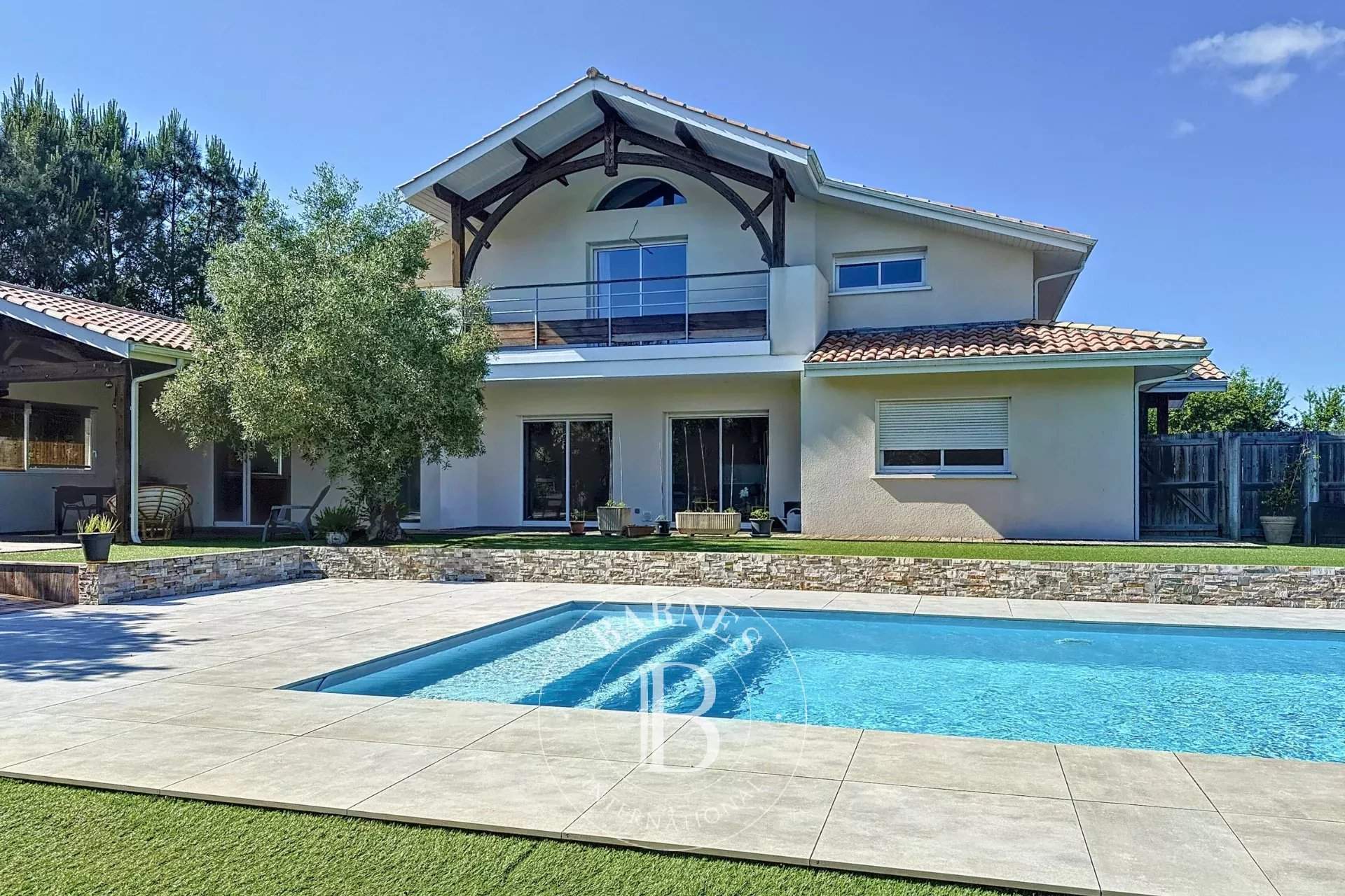 Lège-Cap-Ferret  - Maison 7 Pi&egrave;ces 4 Chambres - picture 16