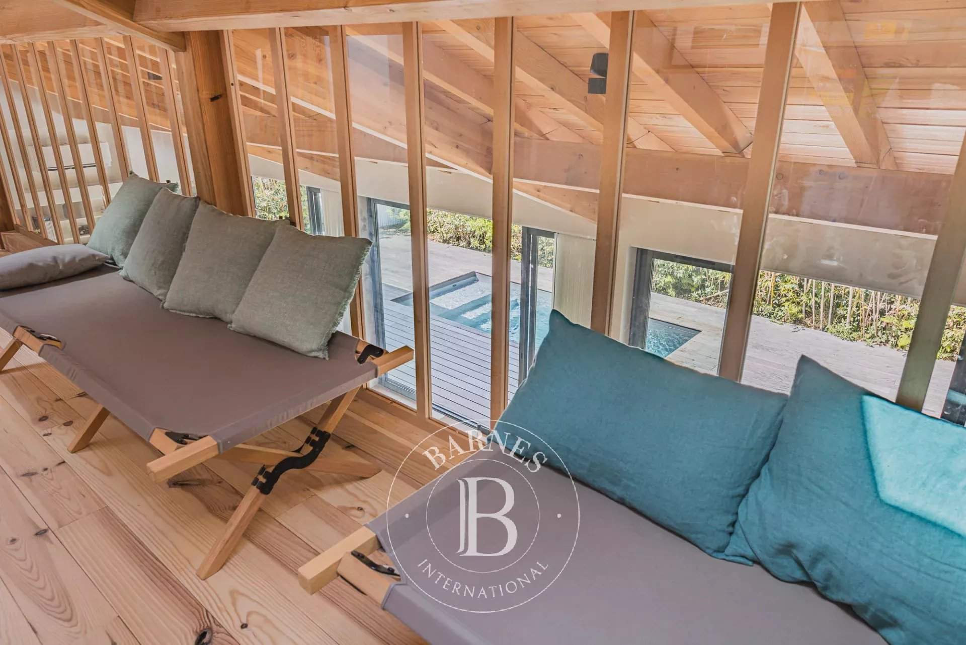 Arcachon  - Maison 7 Pi&egrave;ces 5 Chambres - picture 9