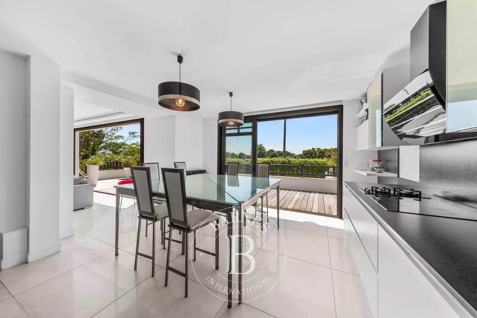 Arcachon  - Villa 7 Pi&egrave;ces 5 Chambres - picture 8