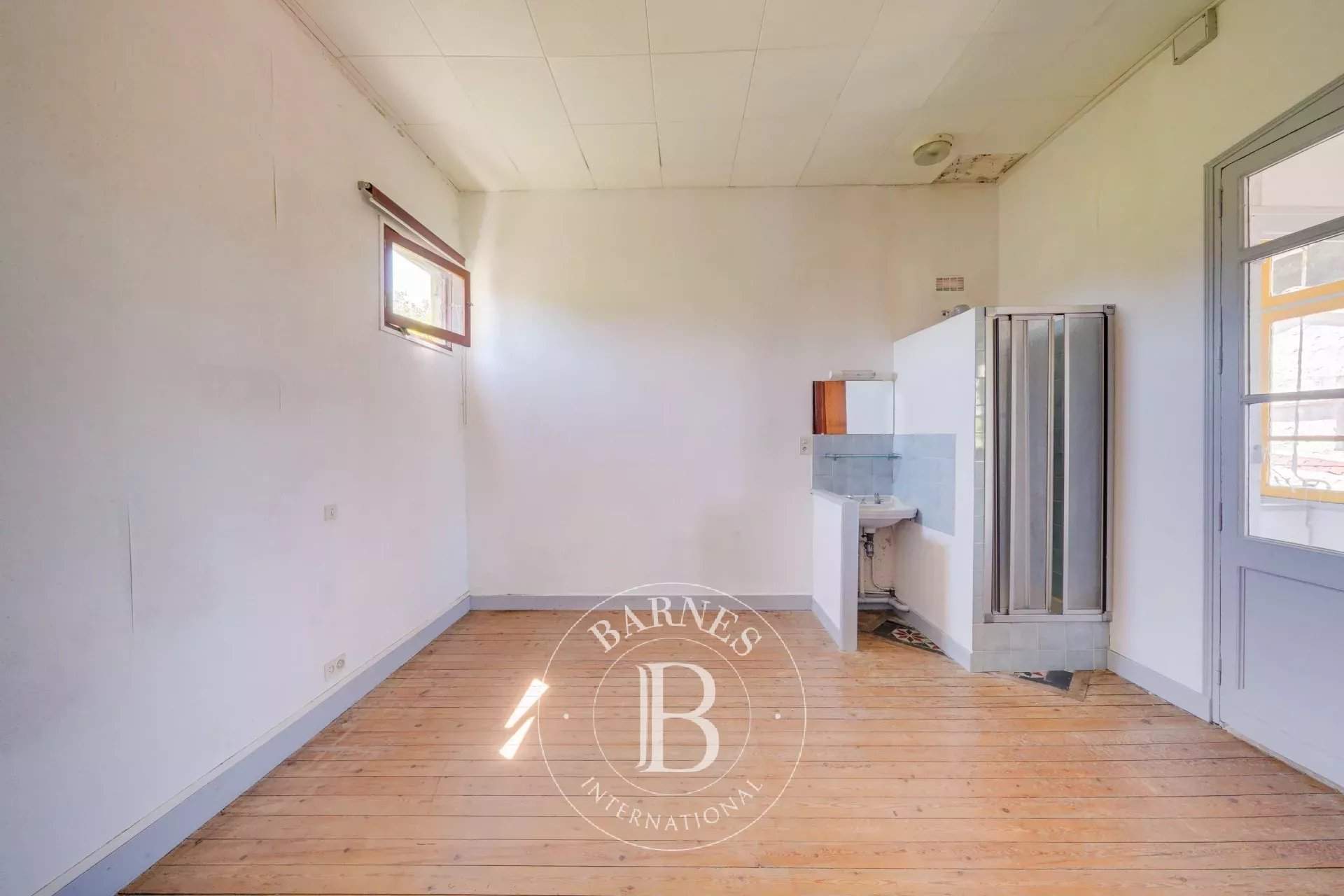 Arcachon  - Maison 7 Pi&egrave;ces 5 Chambres - picture 11