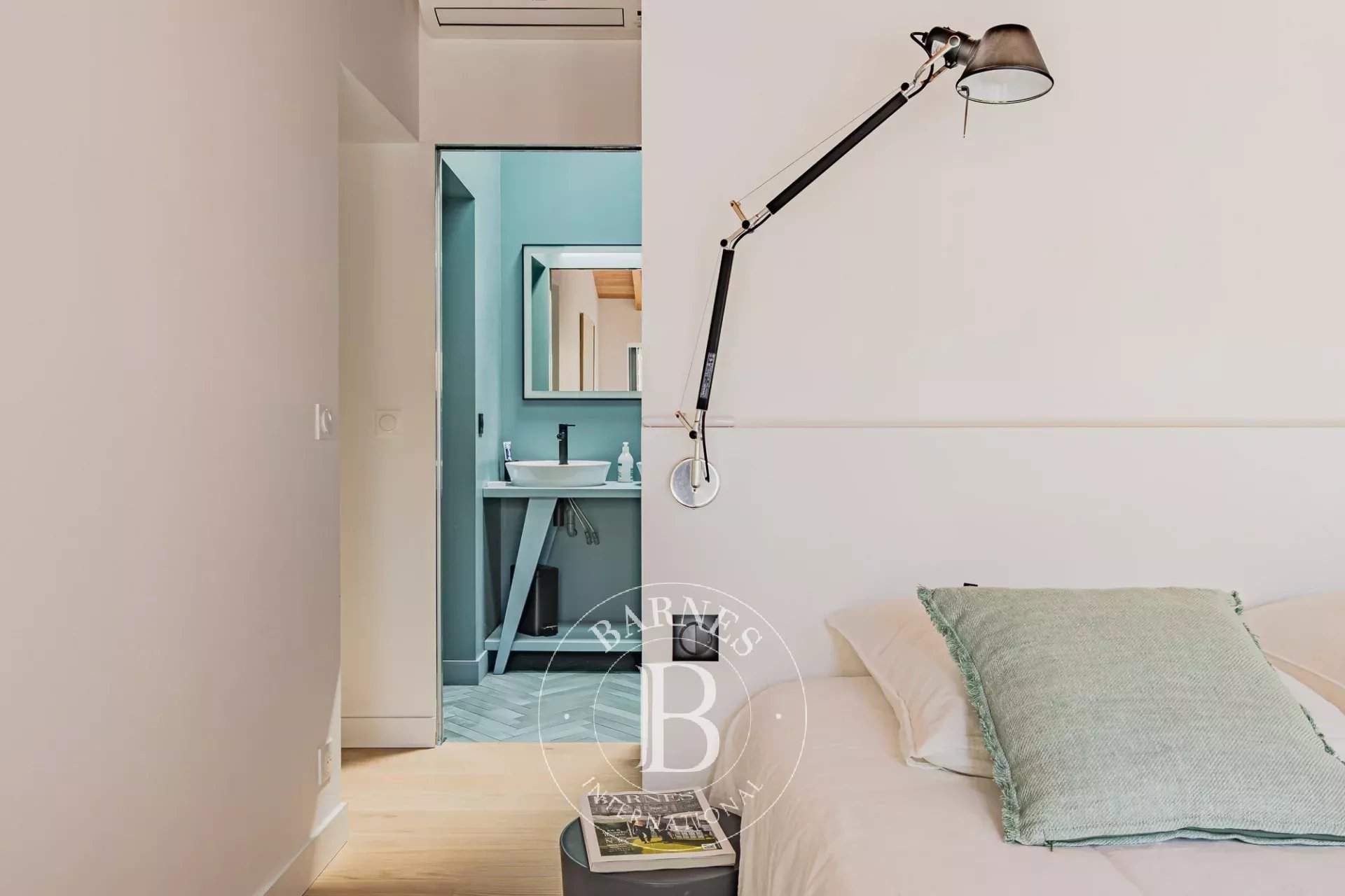 Arcachon  - Maison 7 Pi&egrave;ces 5 Chambres - picture 13