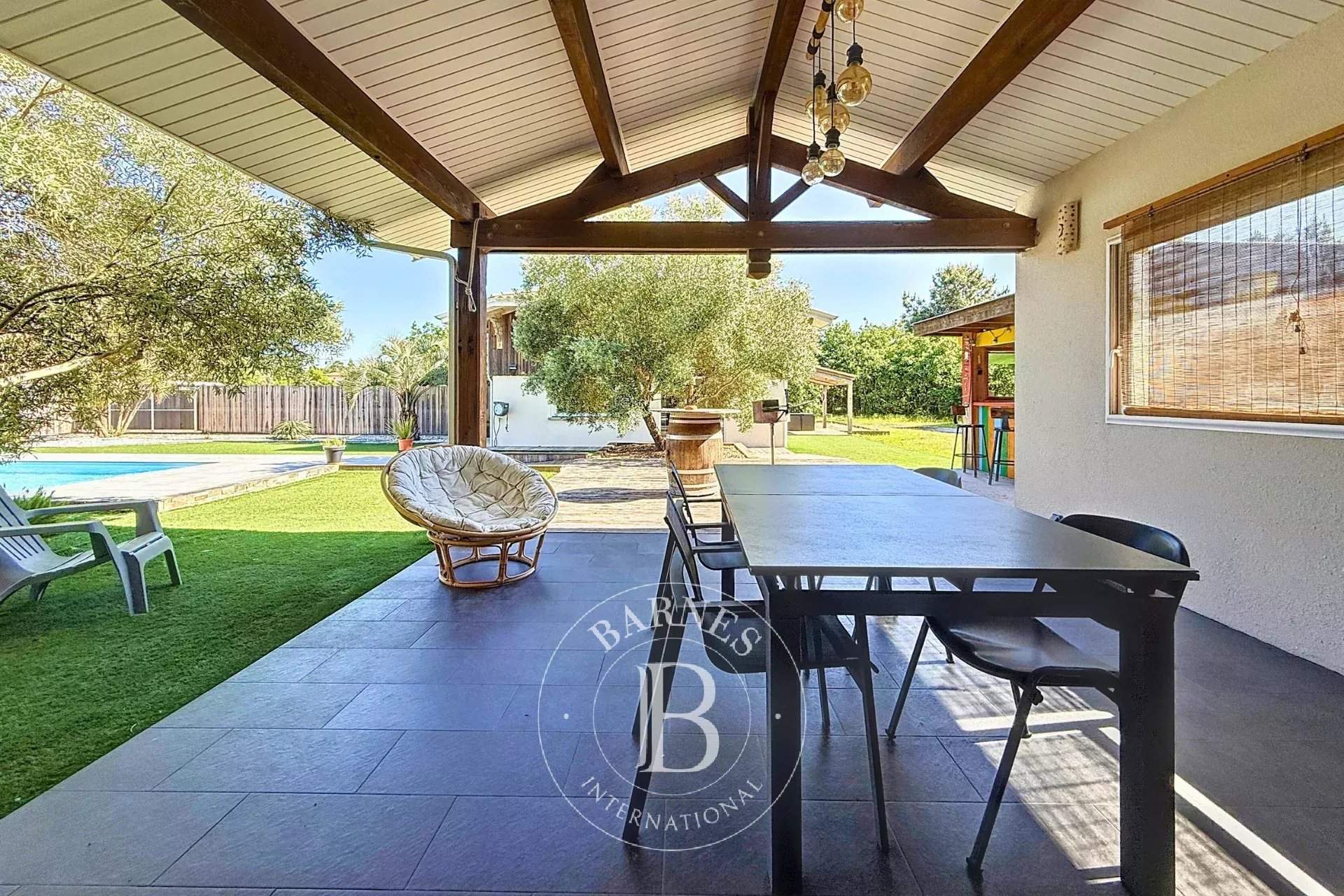 Lège-Cap-Ferret  - Maison 7 Pi&egrave;ces 4 Chambres - picture 15