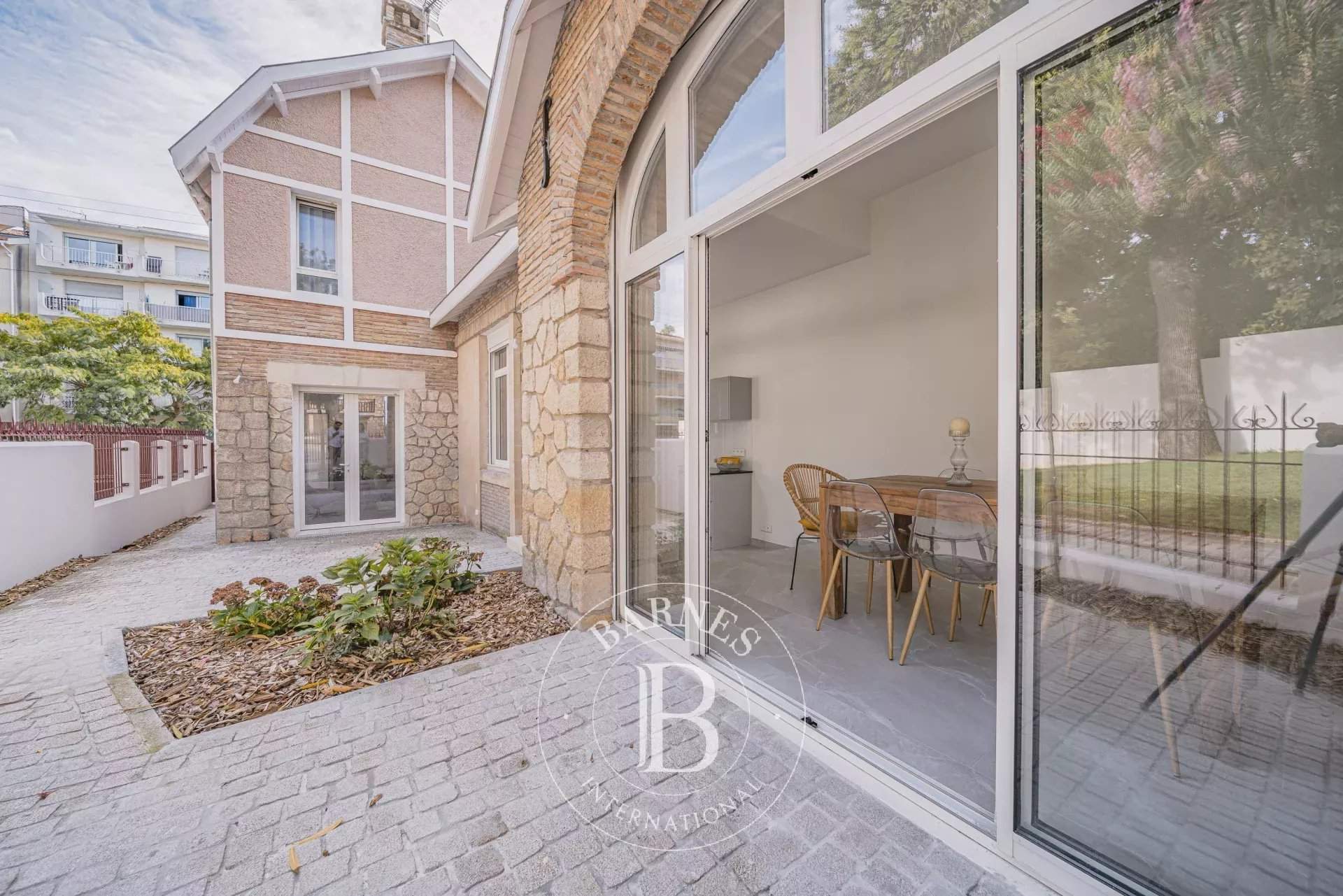 Arcachon  - Maison 5 Pi&egrave;ces 3 Chambres - picture 7