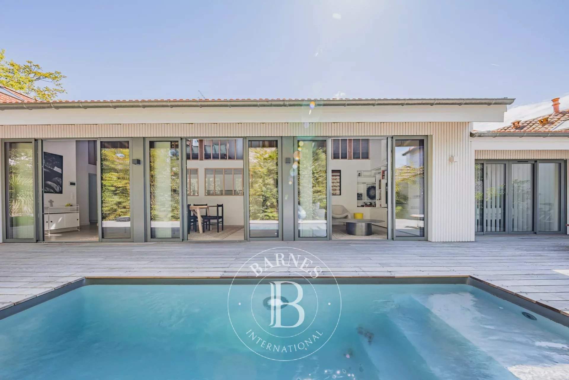 Arcachon  - Maison 7 Pi&egrave;ces 5 Chambres - picture 11