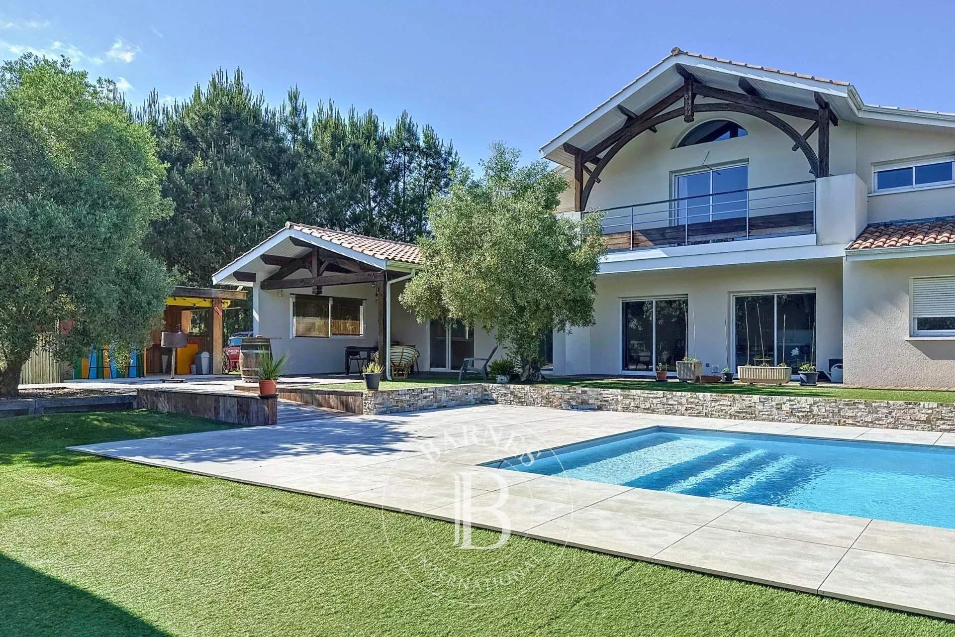 Lège-Cap-Ferret  - Maison 7 Pi&egrave;ces 4 Chambres - picture 1