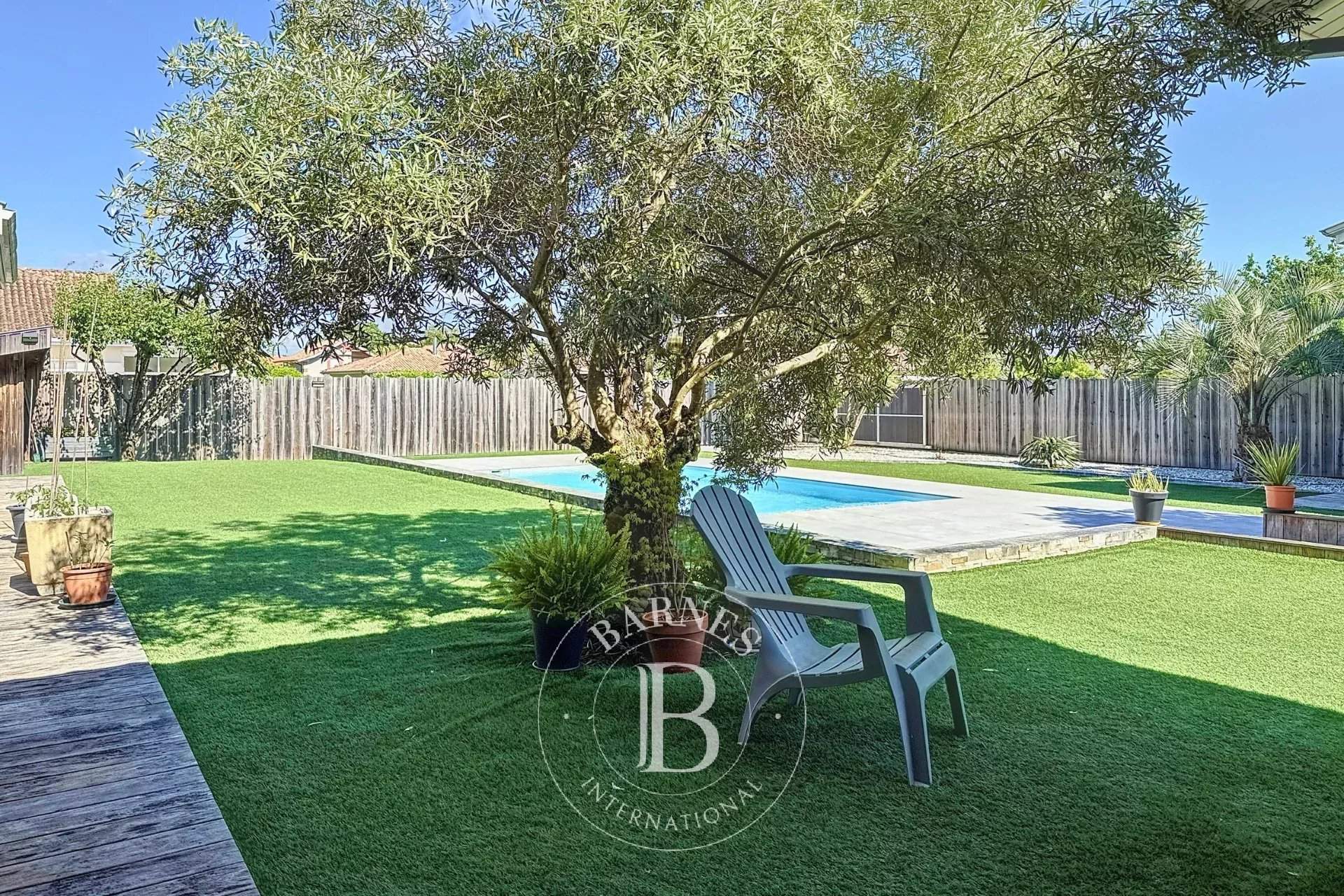 Lège-Cap-Ferret  - Maison 7 Pi&egrave;ces 4 Chambres - picture 17