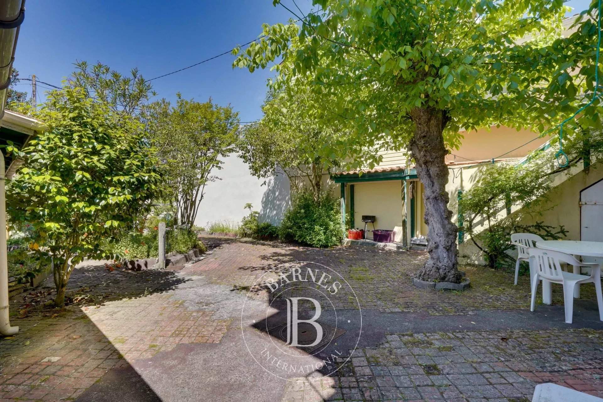 Arcachon  - Maison 7 Pi&egrave;ces 5 Chambres - picture 7