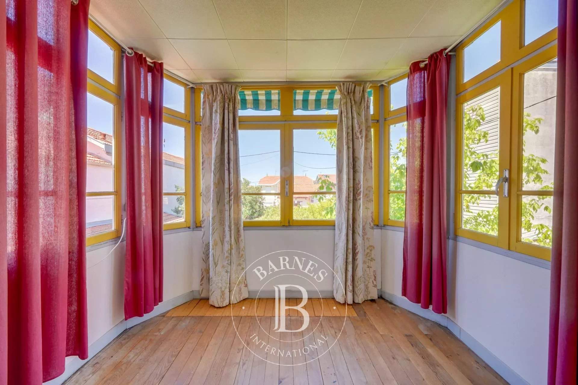 Arcachon  - Maison 7 Pi&egrave;ces 5 Chambres - picture 10