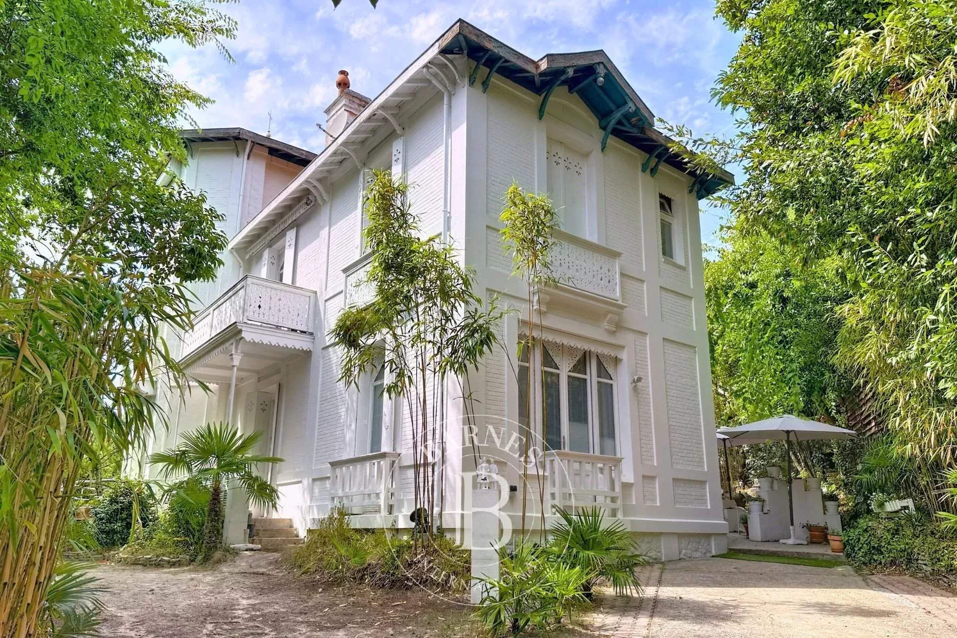 Arcachon  - Villa 4 Bedrooms - picture 1