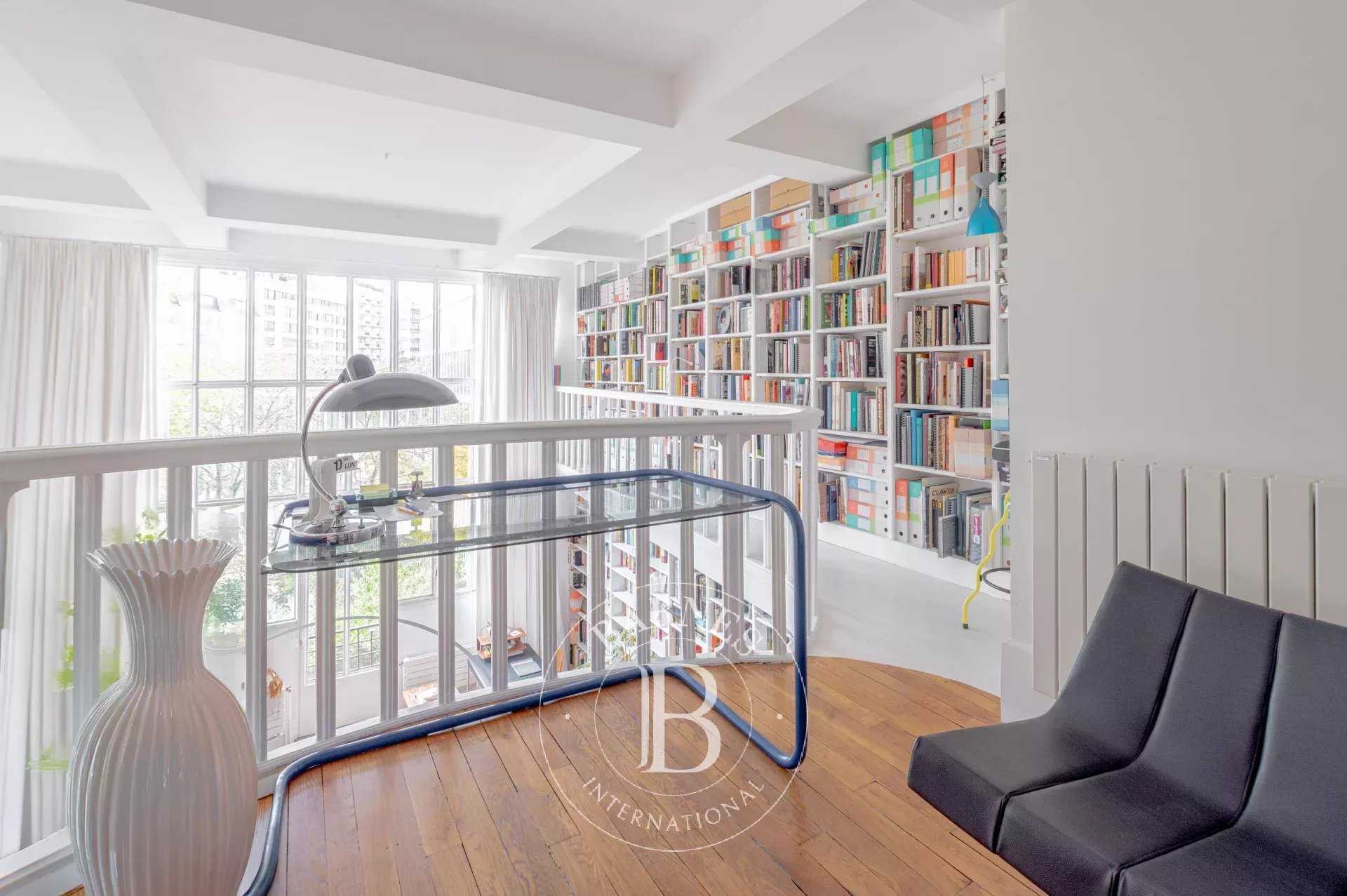 Paris  - Apartment 2 Bedrooms