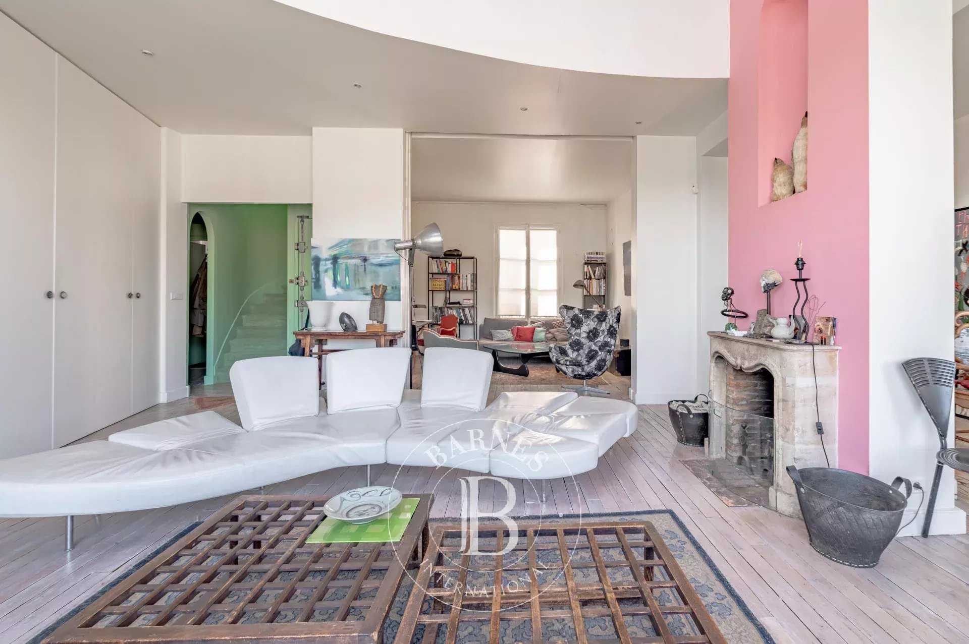 Paris  - Apartment 3 Bedrooms