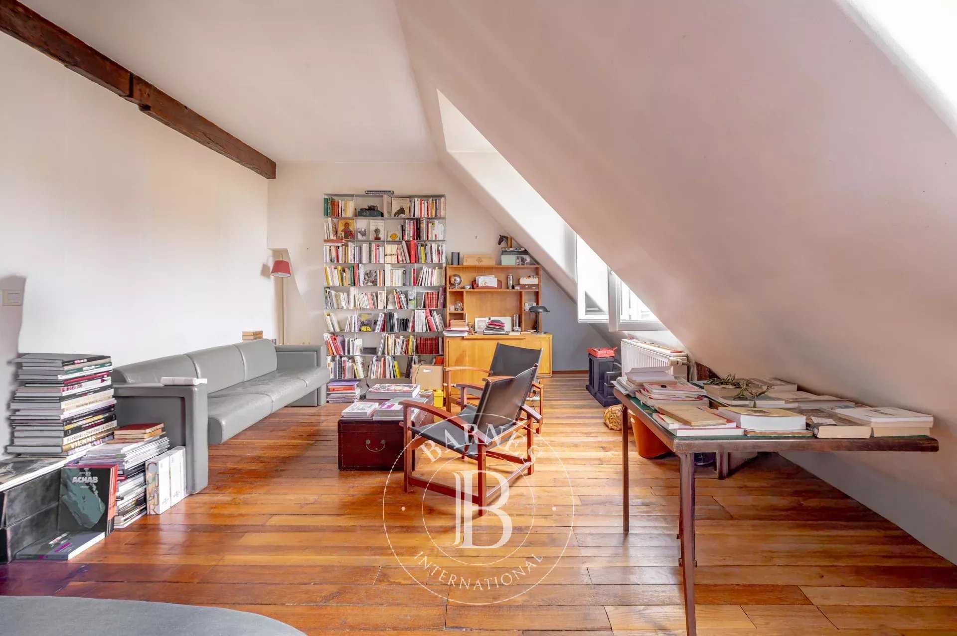 Paris  - Piso 2 Cuartos