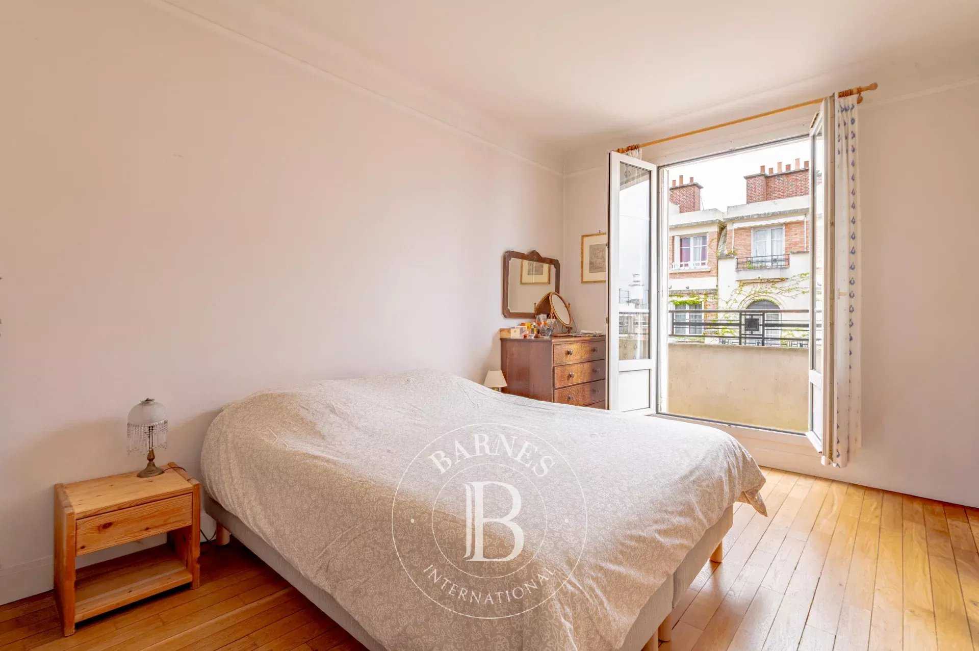 Paris  - Piso 5 Cuartos 3 Habitaciones