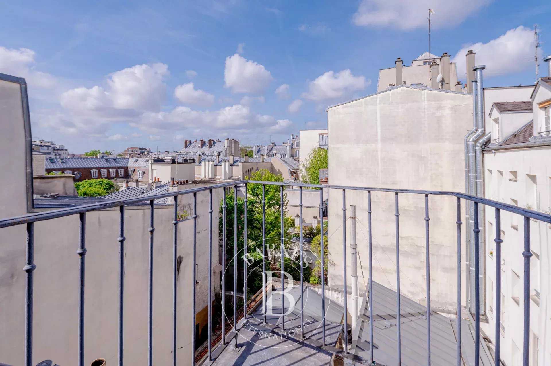 Paris  - Apartment 